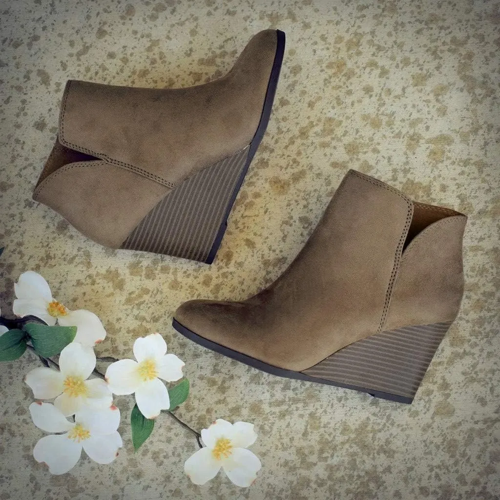 Ankle Boots for Women Round Toe Chunky Wedge Booties Zipper Buckle Leather Boots Fashion Lace Up Platform Booties