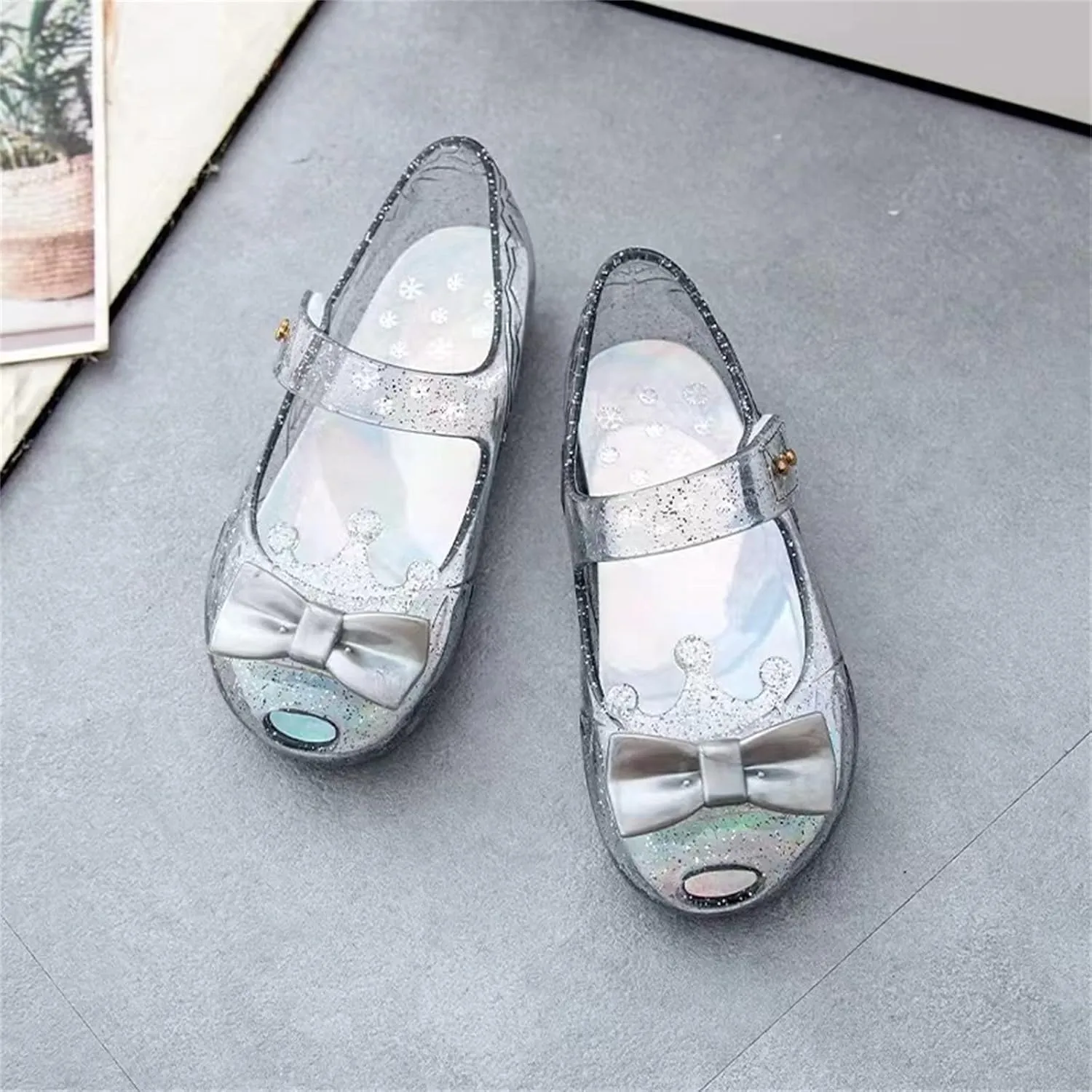 Boy Shoes Size 1 Girls Shoes Crown Flash Diamond Crystal Soft Sole Non Slip Baby Walking Shoes Light up