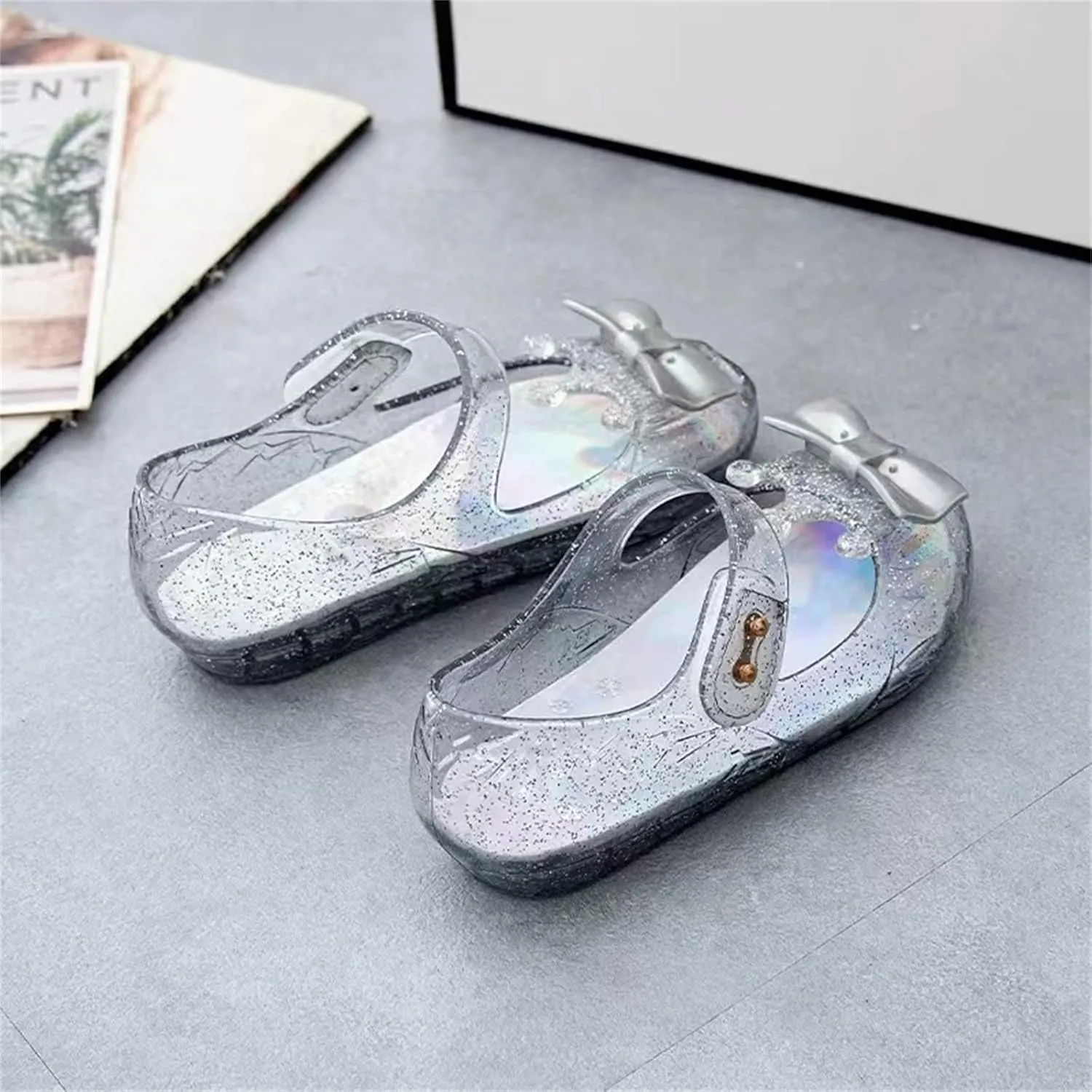 Boy Shoes Size 1 Girls Shoes Crown Flash Diamond Crystal Soft Sole Non Slip Baby Walking Shoes Light up