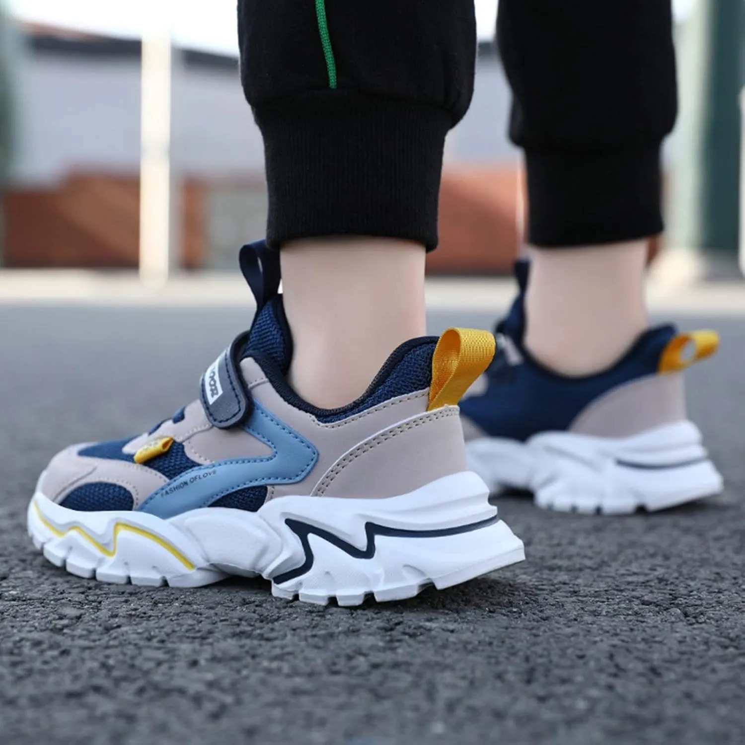 Boys Girls Sneakers Kids Lightweight Breathable Adjustable Athletic Running Shoes for Athletic Shoes Youth Boys