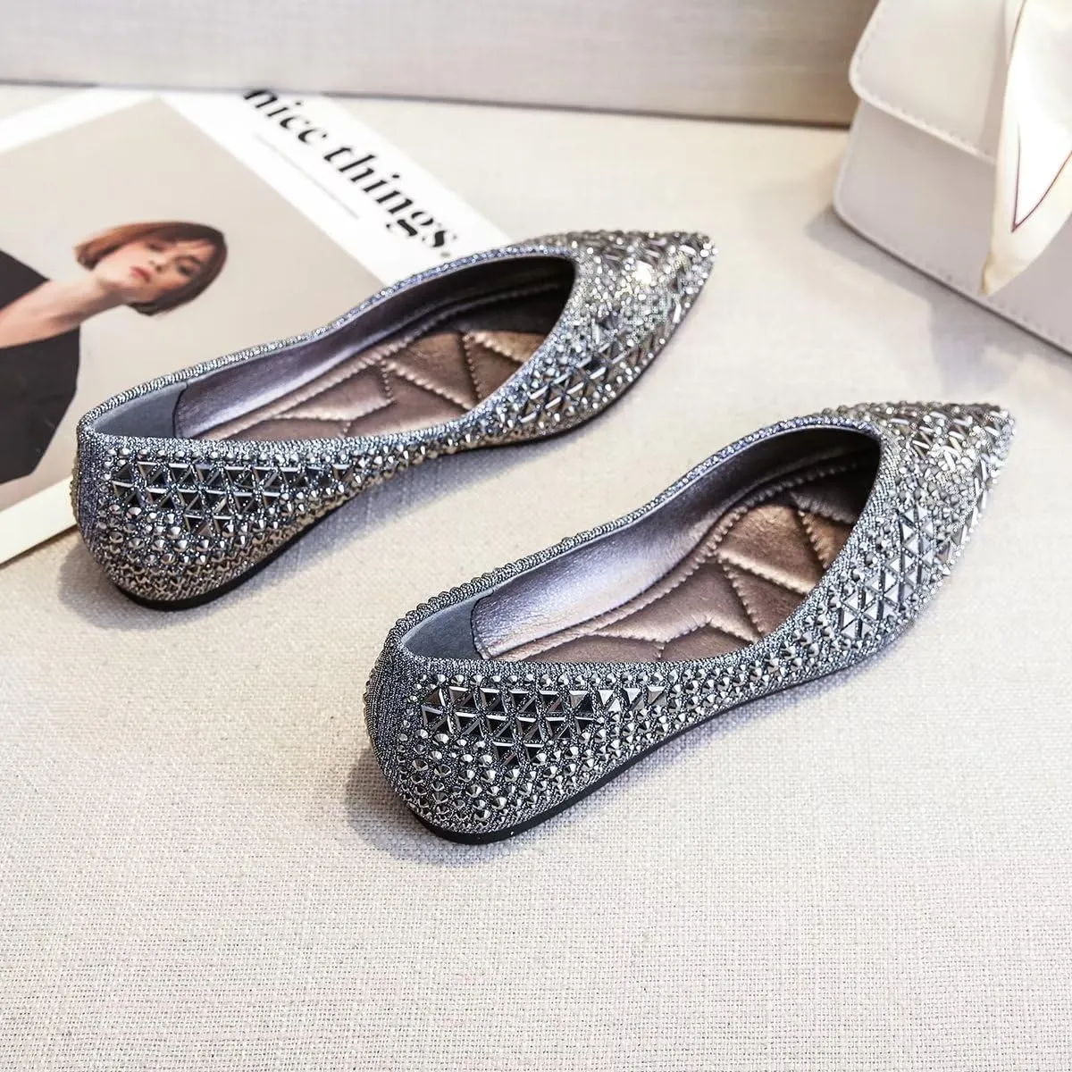 ChaiRong Zhou Women's Pointed Toe Ballet Flats Rhinestones Rivet-Studded Slip-ons Chic Dress Shoes