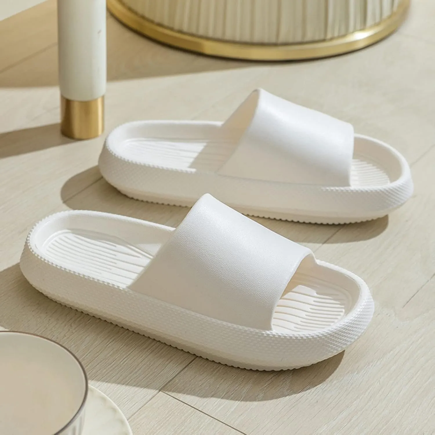 ctdiral Cloud Slippers for Women and Men Thicken Sole Pillow Slippers Comfy Cloud Cushion Slides Shower Bathroom Slides Sandals