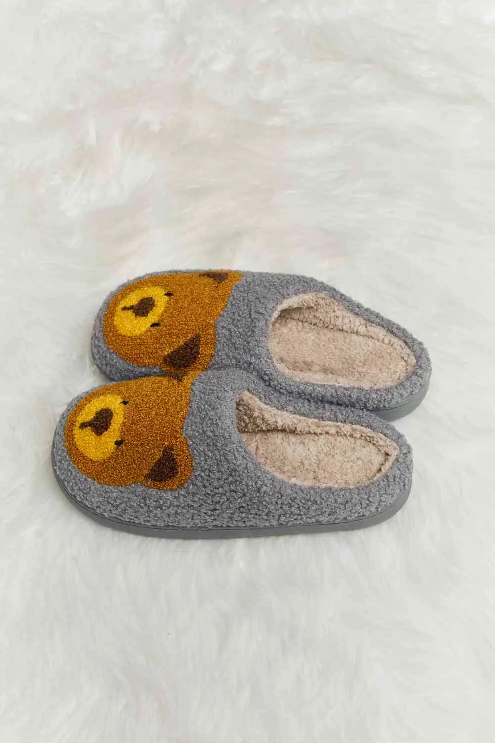 Cutsie Teddy Bear Print Plush Slide Slippers