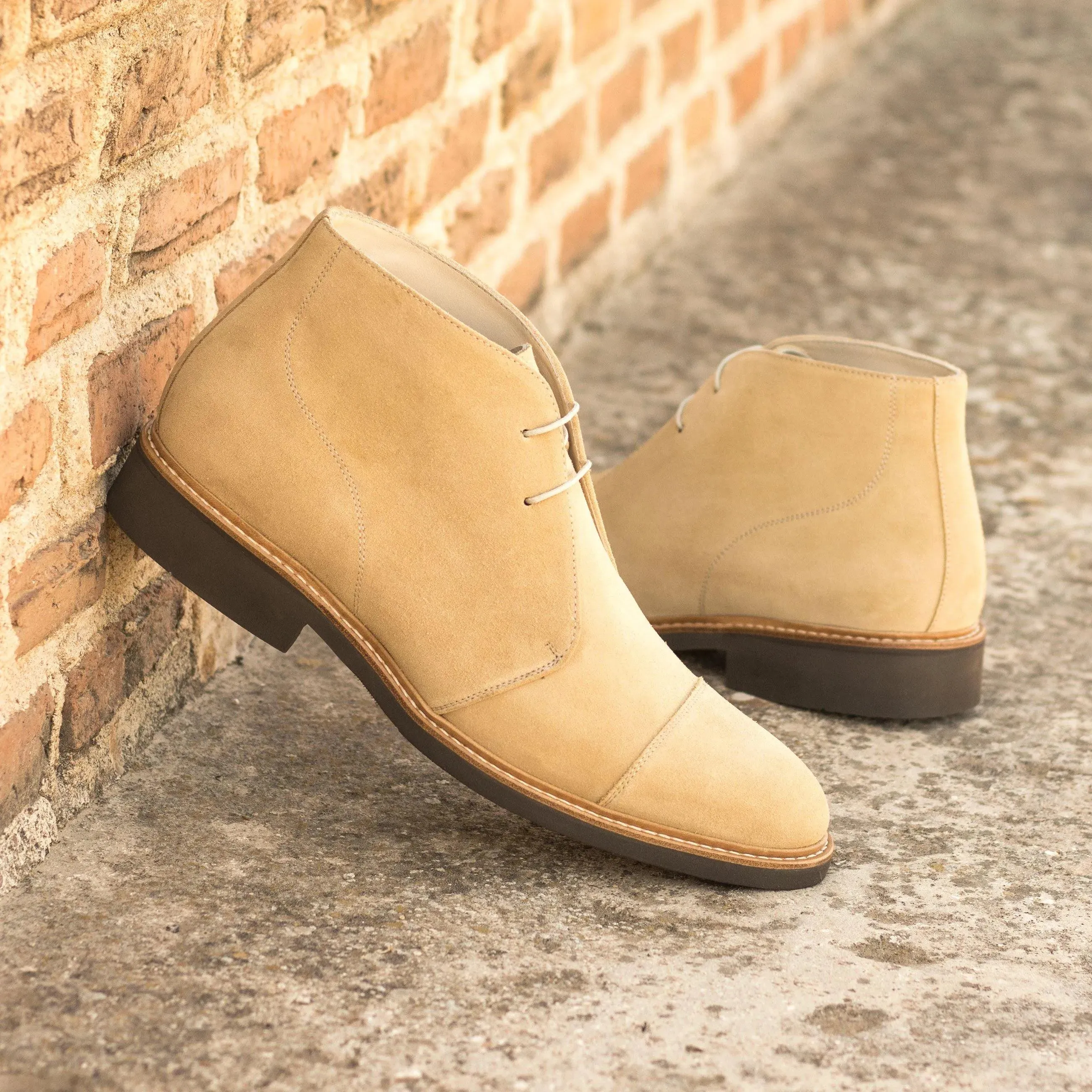 Dandy Chukka Boots