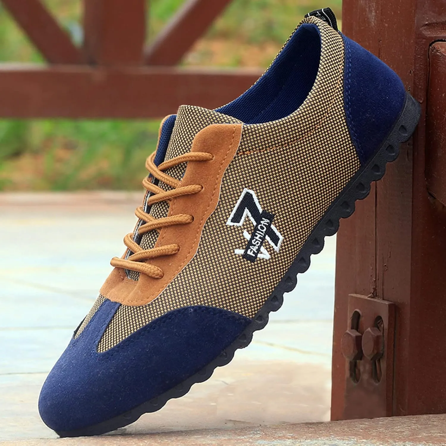 Fashion All Season Men Casual Shoes Flat Non Slip Sole Lace Up Breathable and Comfortable Mens Boots Tan Shoes