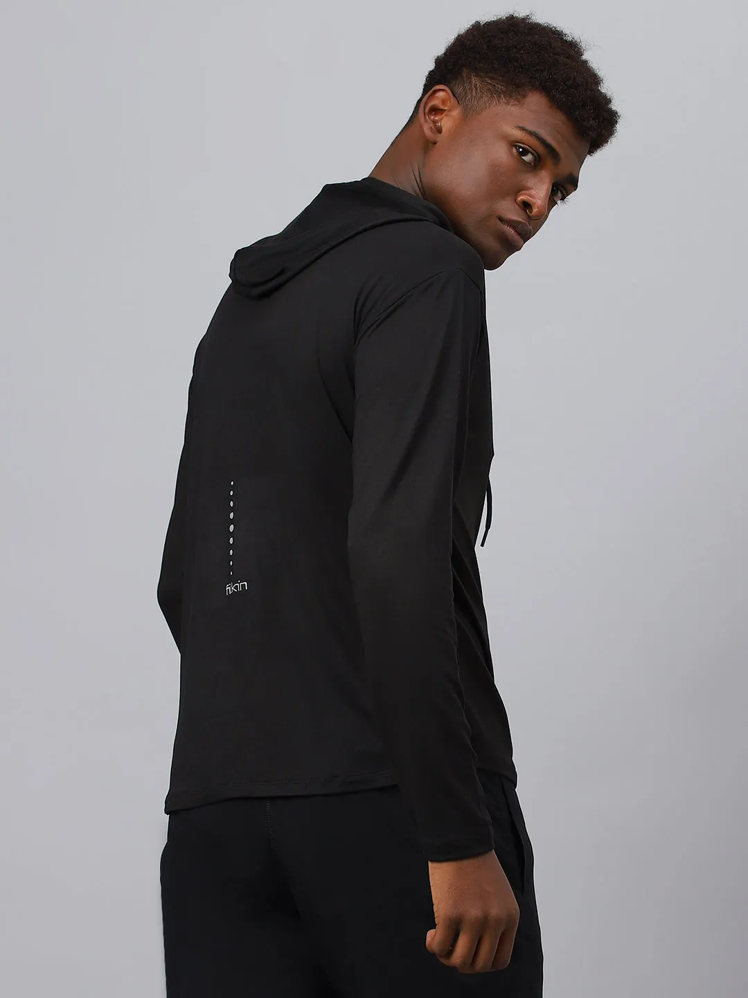 Fitkin men's black plain full sleeves hooded t-shirt