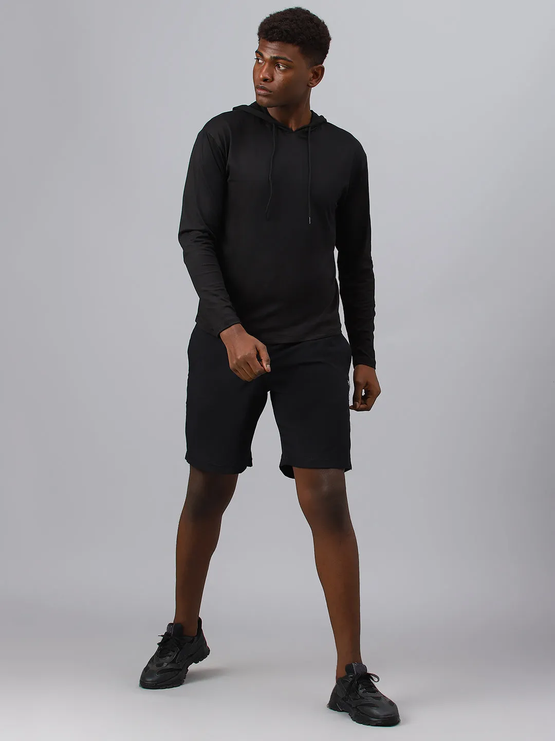 Fitkin men's black plain full sleeves hooded t-shirt