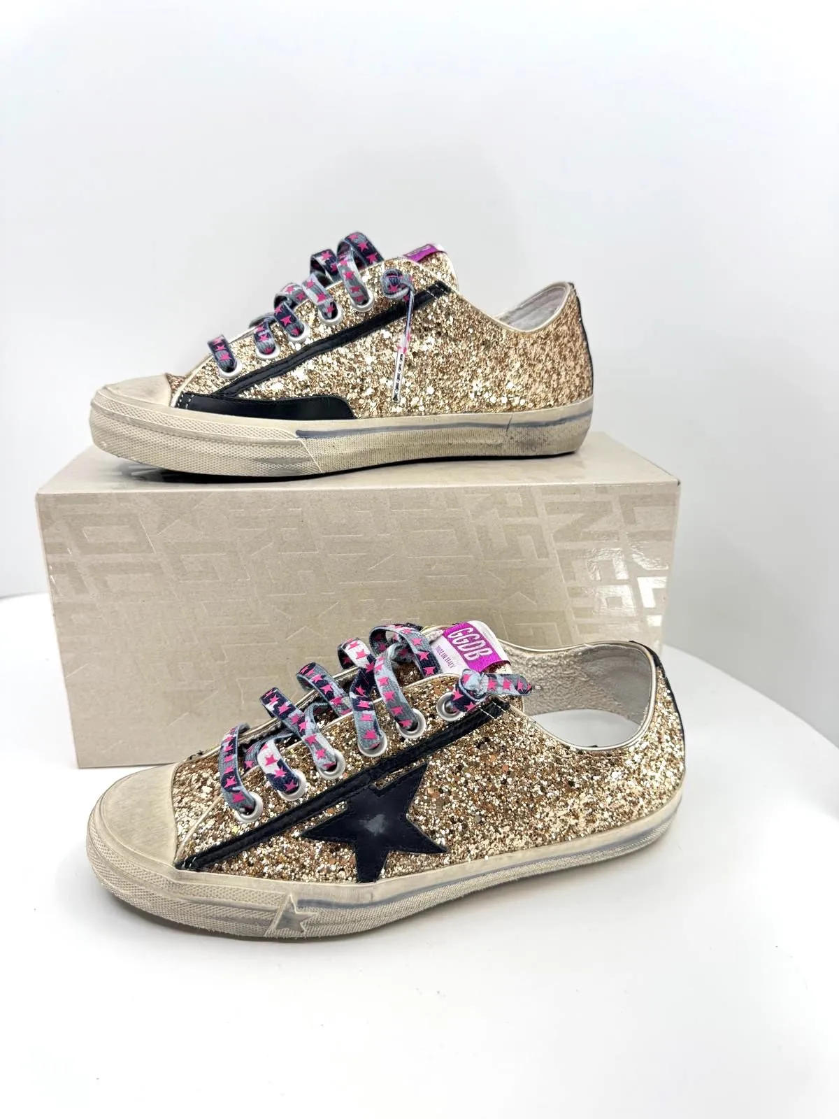 GOLDEN GOOSE V STAR 2 LTD GOLD GLITTER SNEAKERS