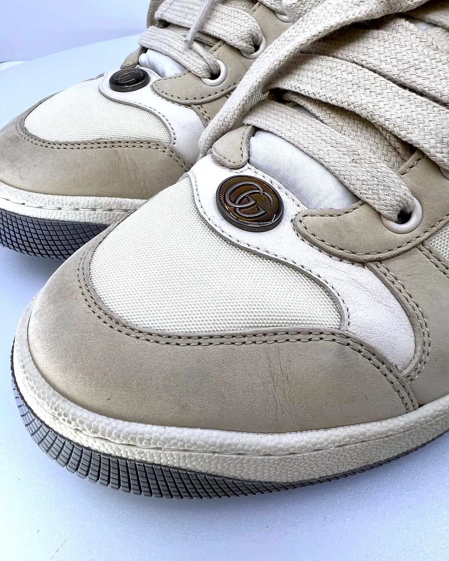 GUCCI THE "DIRTY" SCREENER SNEAKERS