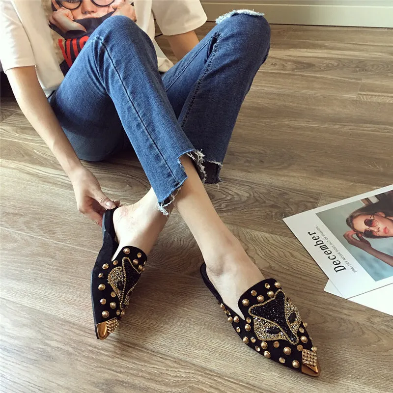 Joker Rhinestone Pointed Flat-bottomed  Slippers