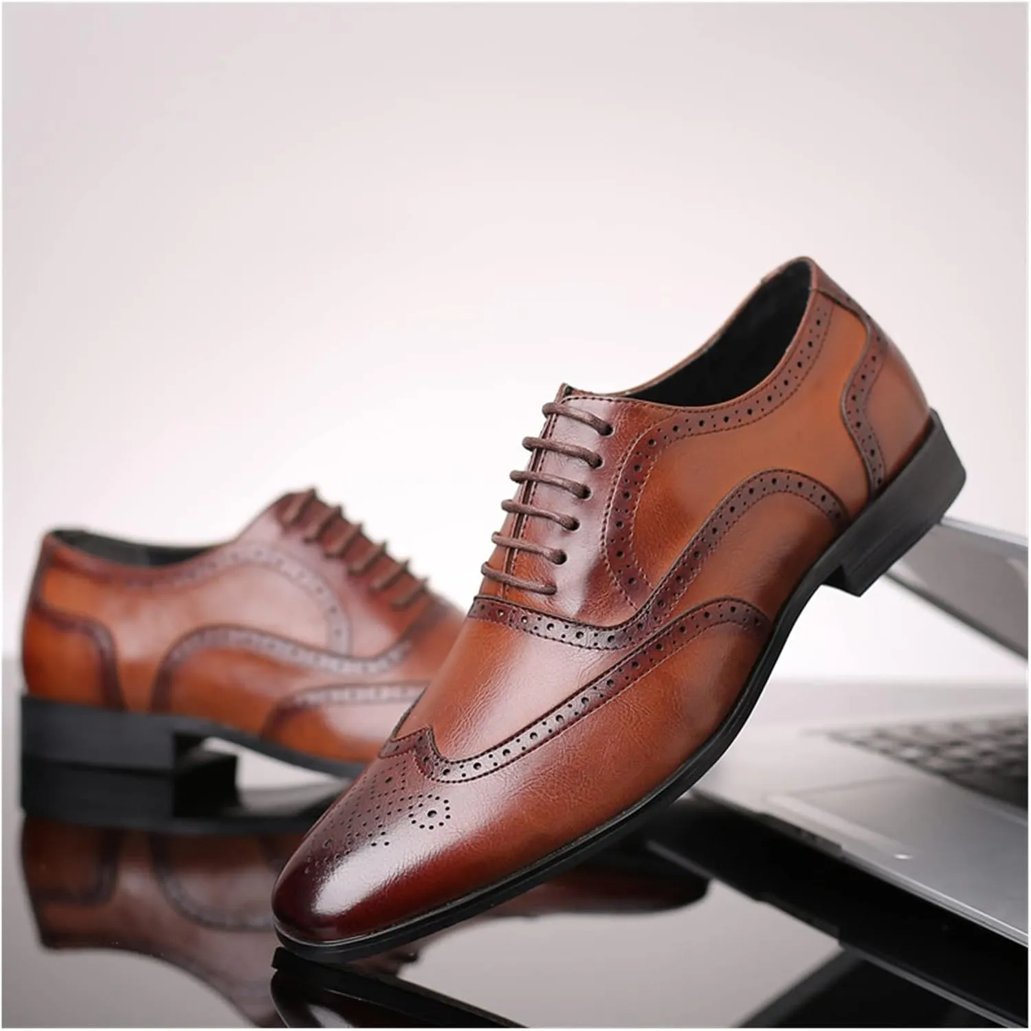 LAZIRO Large Size Men's Retro Business Formal Leather Shoes British Casual Shoes Brogue Trendy Shoes Men's Shoes