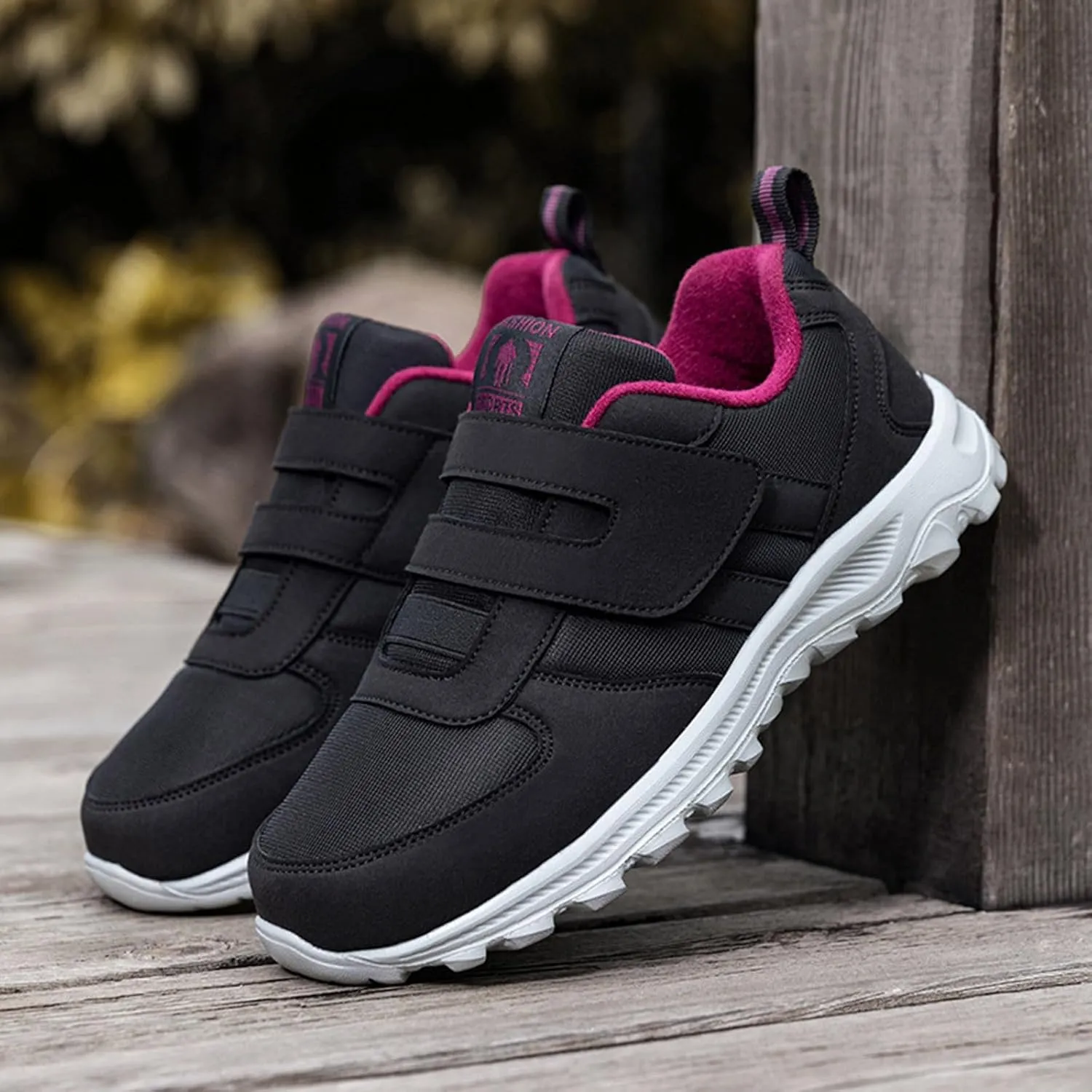 Loafers for Women Casual Women's Comfortable & Lightweight Loafers Slip On Sneakers Flat Walking Shoes Swim Shoes
