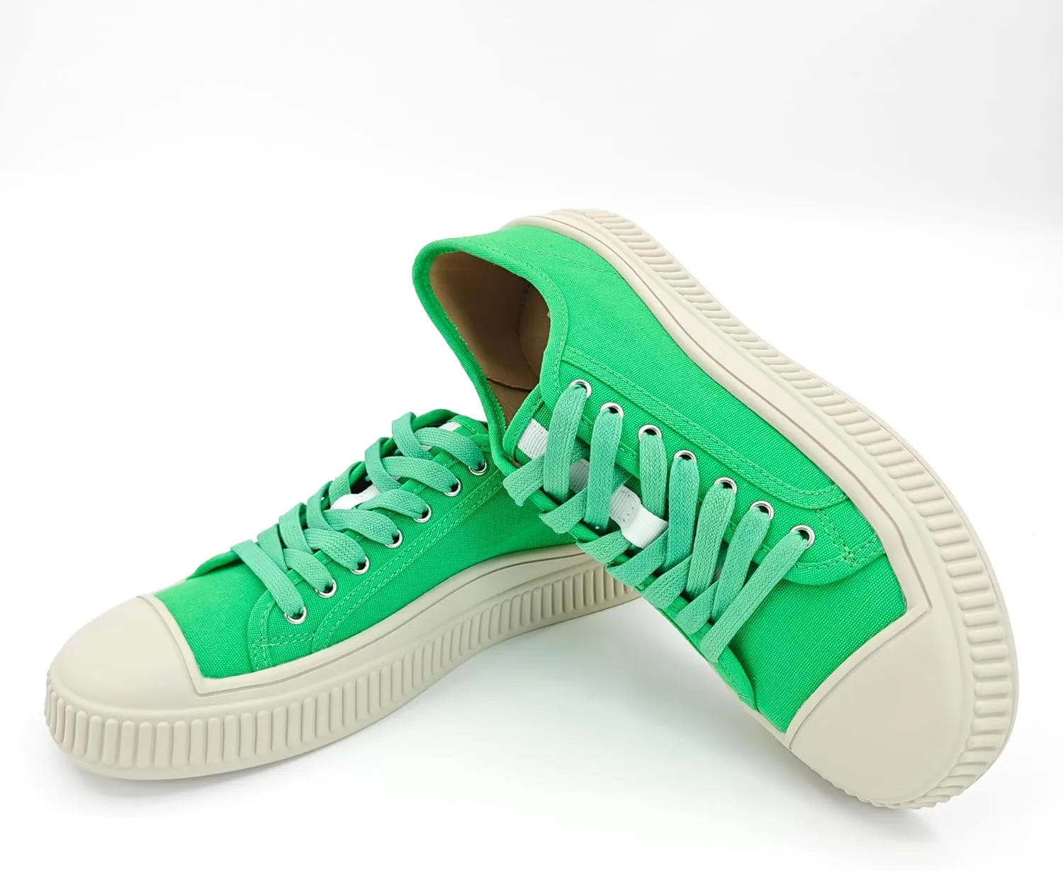 Low Top Fashion Canvas Sneakers for Women, Lace up Casual Walking Shoes