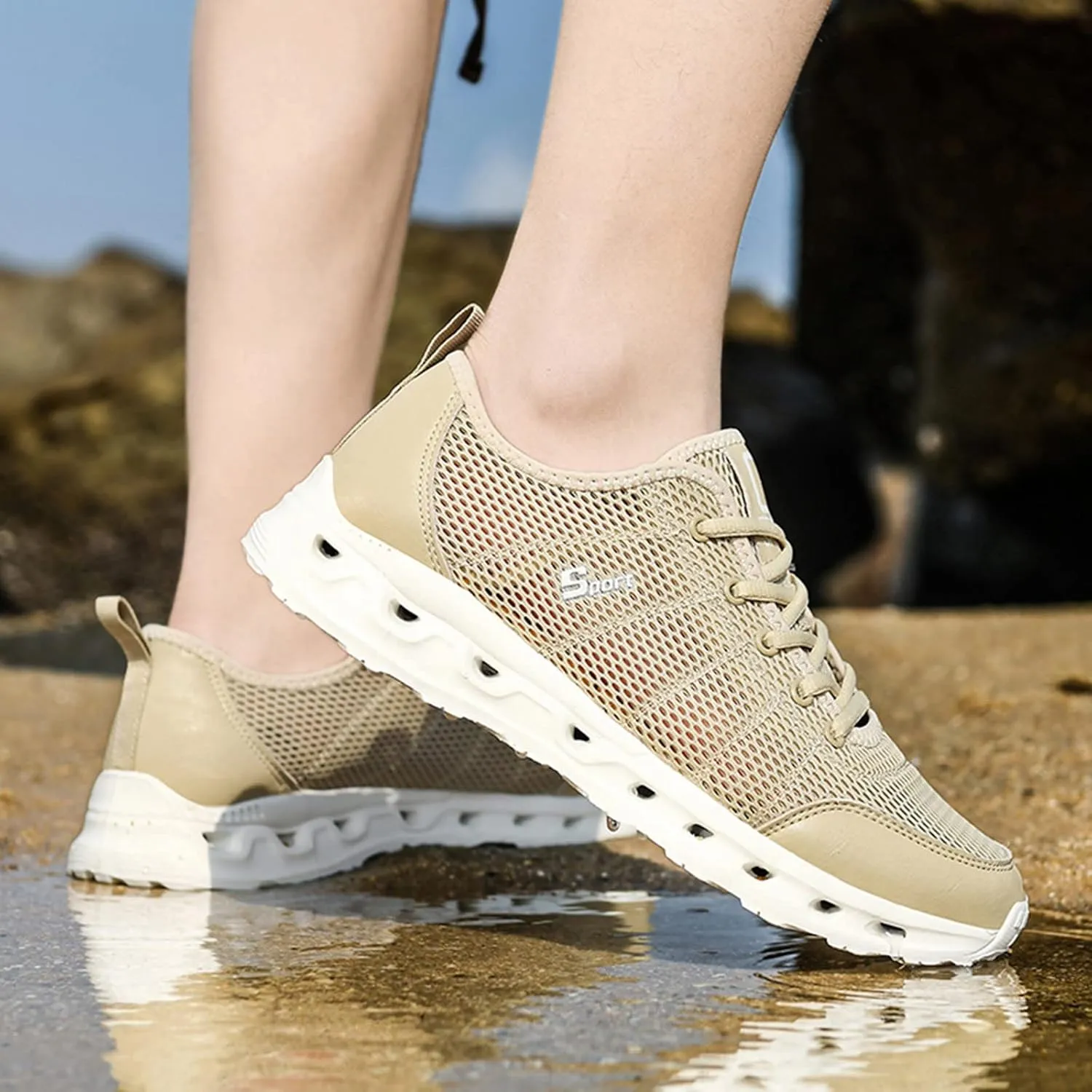Men Sneakers New Pattern Mesh in Summer Breathable Comfortable Fashionable Simple Large Casual Sports Sneaker Sole Men