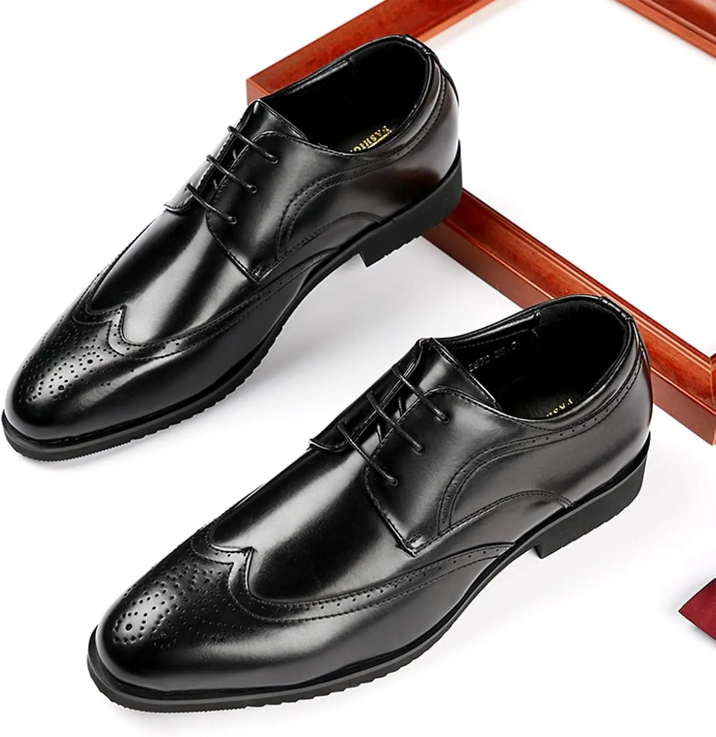 Men's Brogue Lace up Formal Leather Shoes Fashion Classic Business Low Top Wingtip Derby Shoes Comfortable Non Slip Oxford Dress Shoes