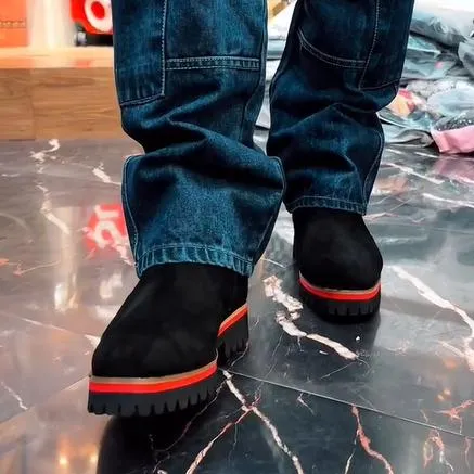 Men's Classic Chelsea Boots