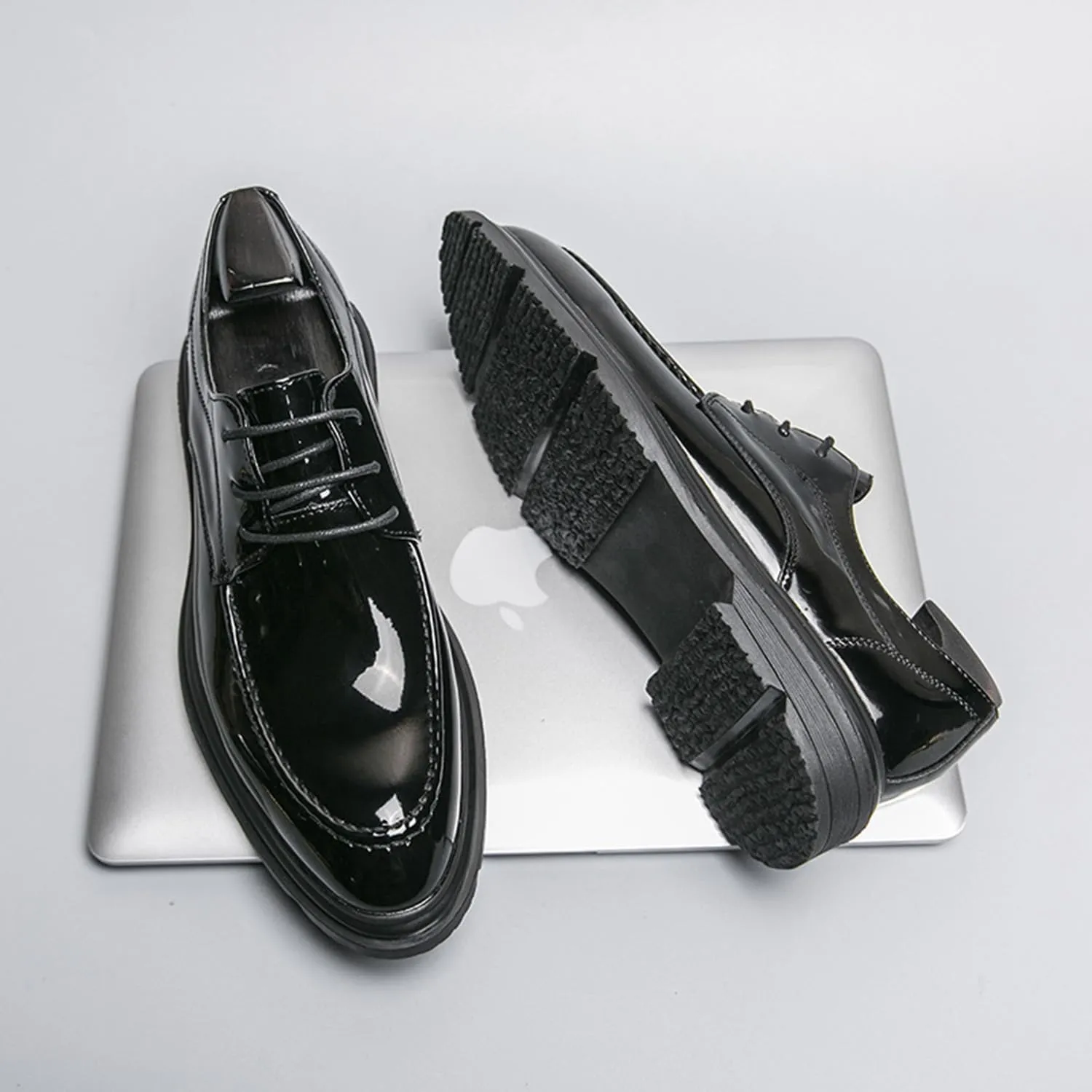 Men's Classic Dress Shoes Business Oxfords Lace-ups Modern Formal Derbys Patent Leather Shoes for Men