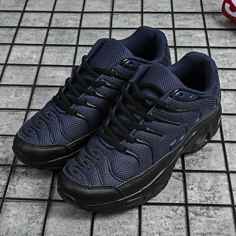 Men's Flyknit Breathable Elastic Air Cushion Sneakers