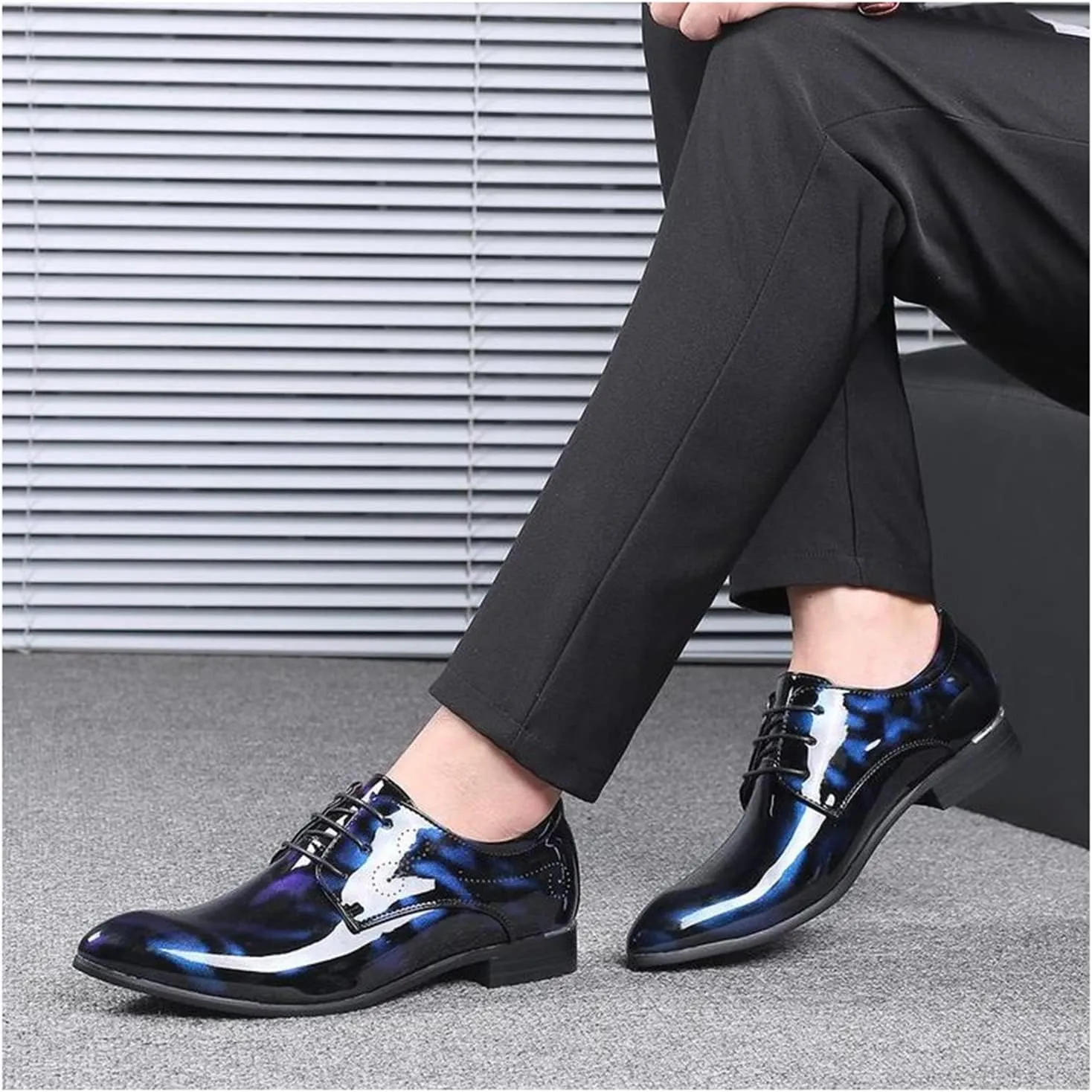 Men's Formal Dress Shoes Patent Leather Tuxedo Oxfords Lace-ups Derby Shoes Classic Business Wedding Suit Shoes