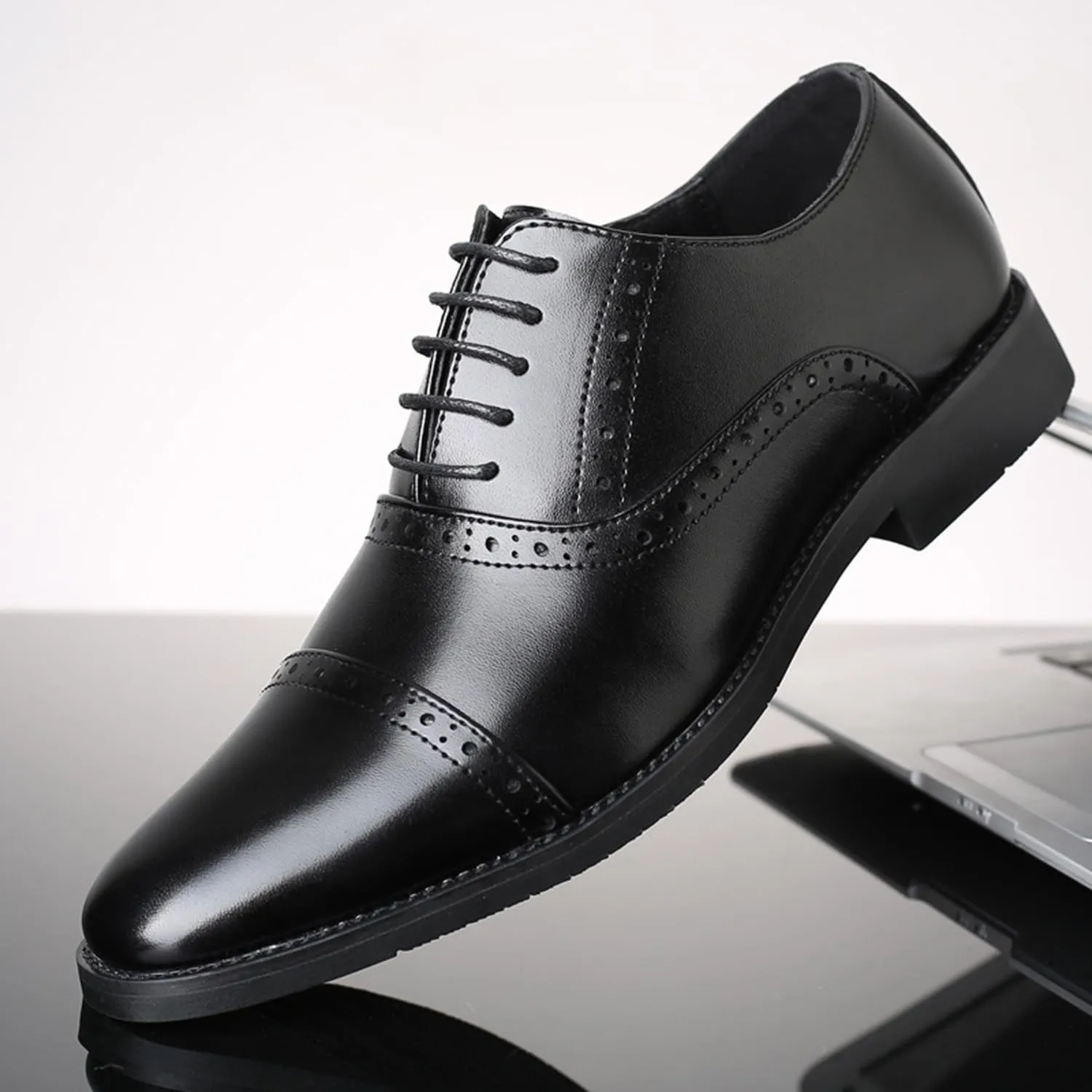 Men's Formal Shoes Lace Up Oxfords Business Dress Shoes Wingtip Brogues Derbys Wedding Suit Shoes