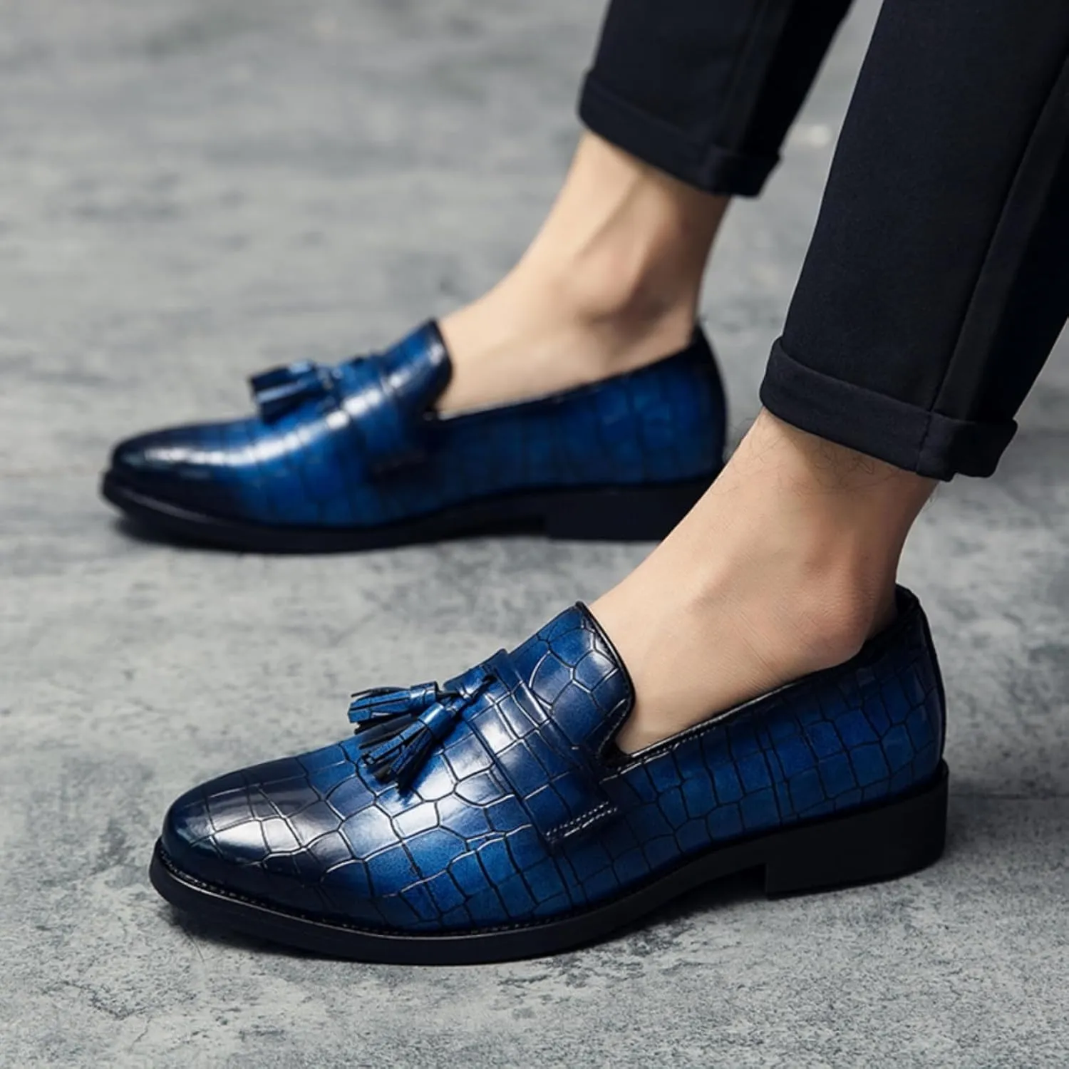 Mens Gradient Color Stone Grain Slip-On Dress Loafers with Tassels Classic Leather Luxury Penny Shoes for Weeding Official Party