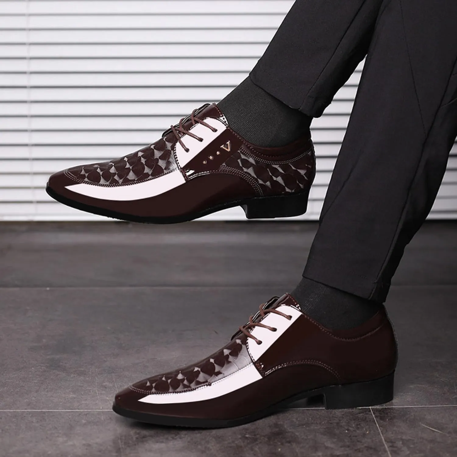 Men's Patent Leather Oxford Formal Business Shoes Classic Lace-up Comfortable Suit Tuxedo Dress Shoes