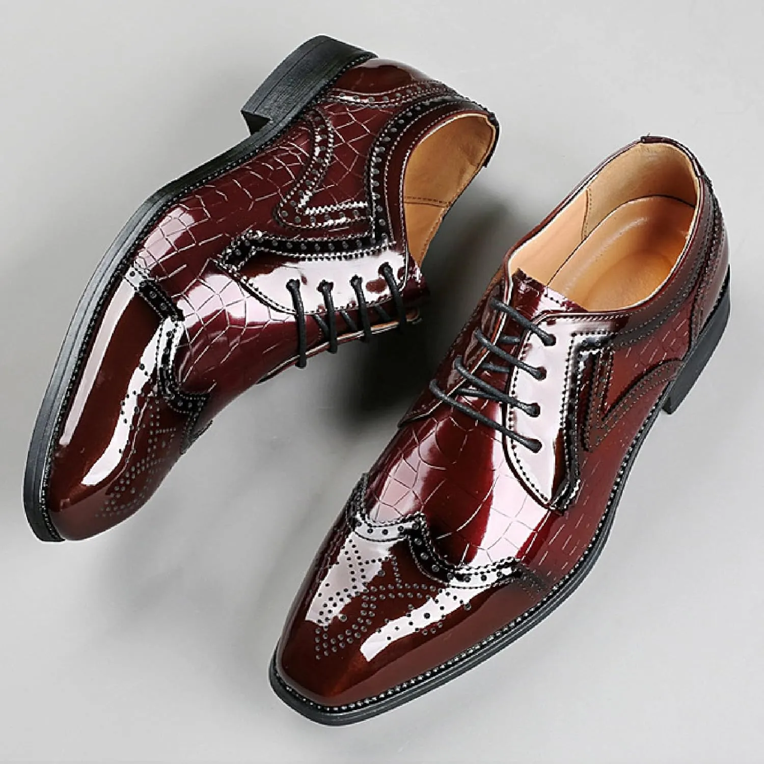 Men's Patent Leather Pointed Toe Lace-up Brogue Oxford Shoes Fashion Comfortable Breathe Low Heel Wingtips Dress Wedding Business Derbys Shoes