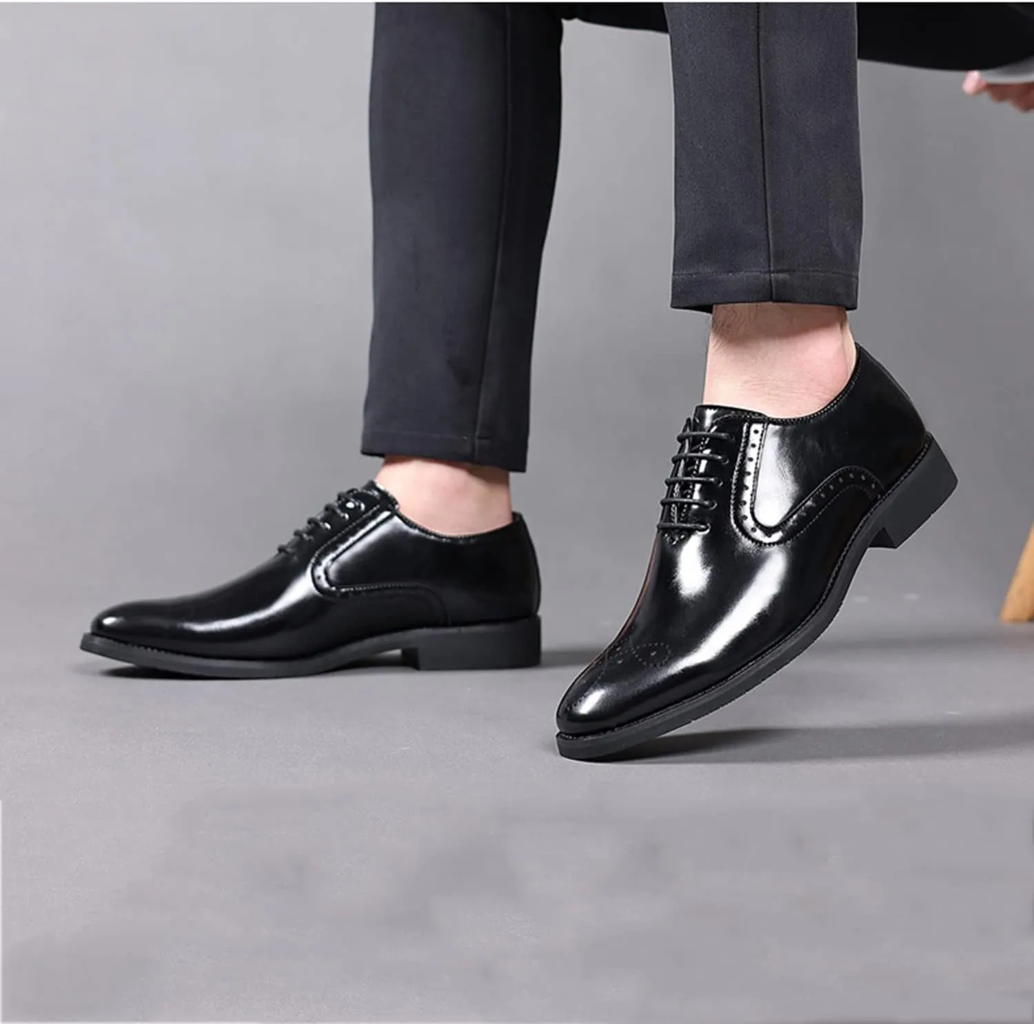 Men's Shoes Classic Lace-up Derby Brogues Formal Oxford Shoes Stylish Wingtip Business Casual Dress Shoes
