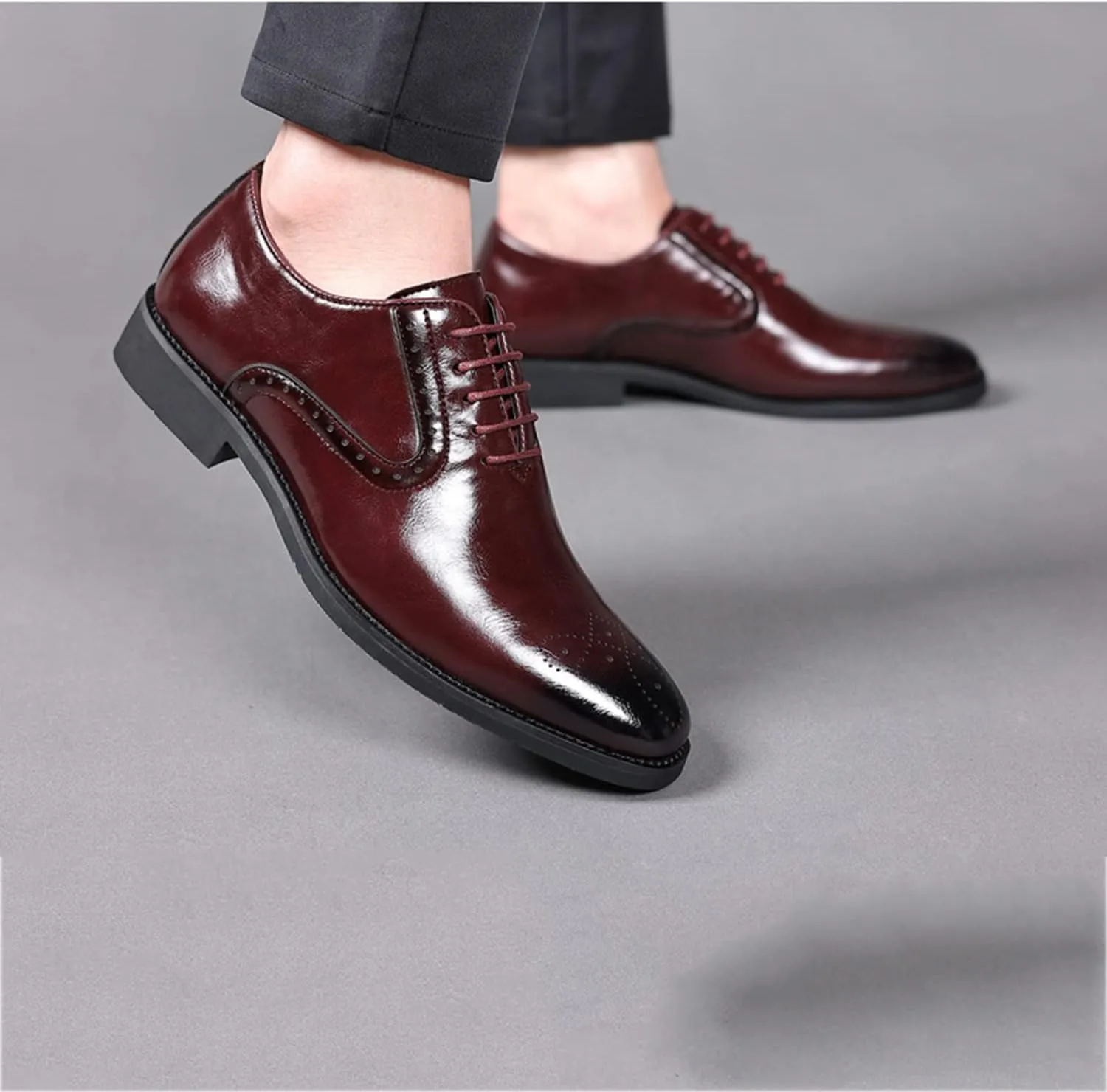 Men's Shoes Classic Lace-up Derby Brogues Formal Oxford Shoes Stylish Wingtip Business Casual Dress Shoes