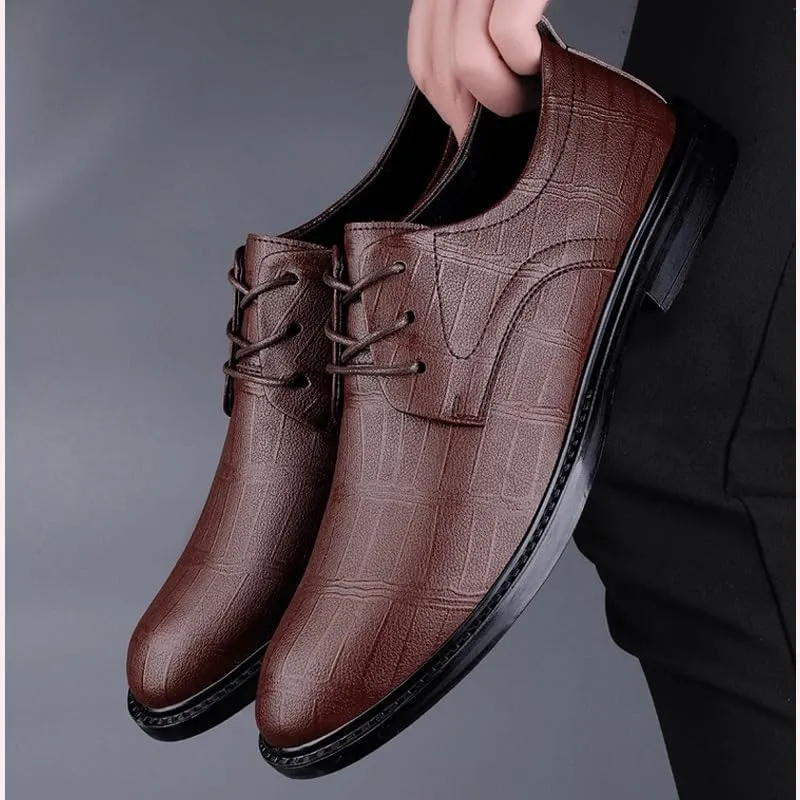 Men's Trendy Brogue Wingtip Dress Shoes Formal Business Casual Lace Up Punched Leather Oxford Formal Leather Shoes for Weddings Office Prom