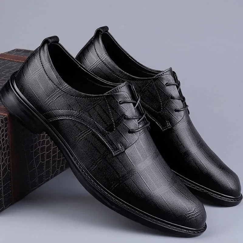 Men's Trendy Brogue Wingtip Dress Shoes Formal Business Casual Lace Up Punched Leather Oxford Formal Leather Shoes for Weddings Office Prom