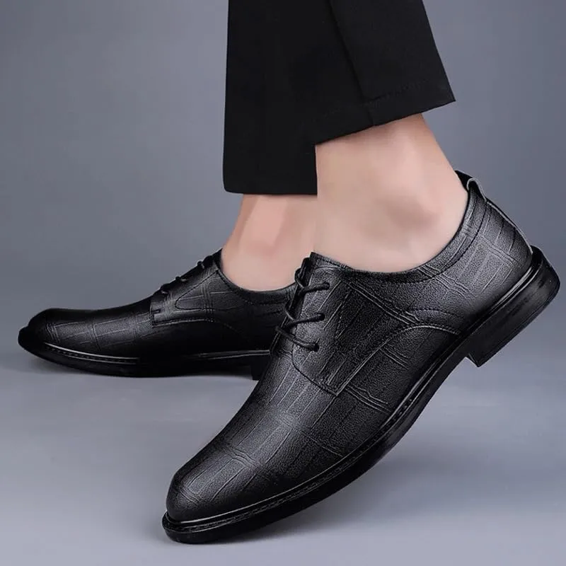 Men's Trendy Brogue Wingtip Dress Shoes Formal Business Casual Lace Up Punched Leather Oxford Formal Leather Shoes for Weddings Office Prom