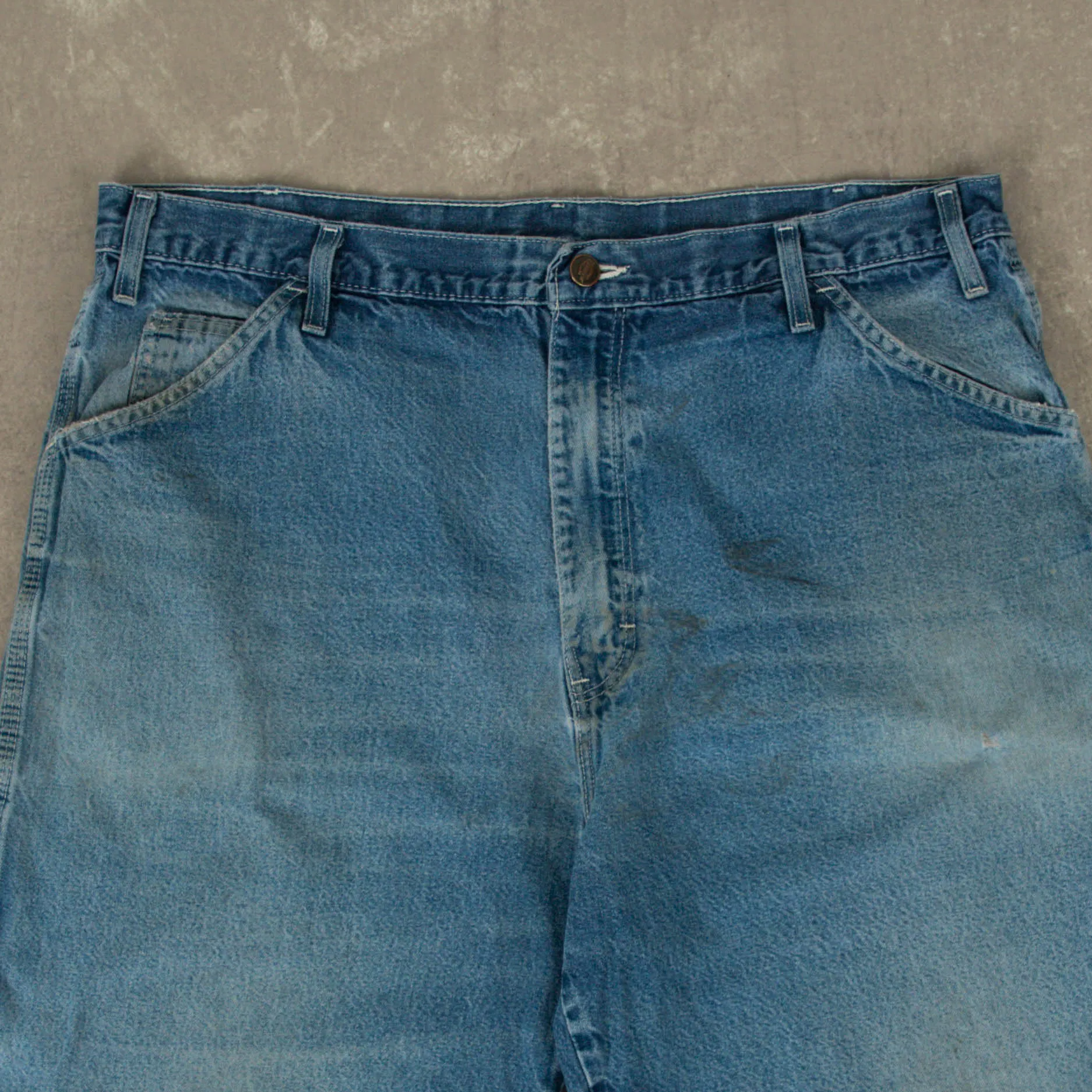 MEN'S VINTAGE DICKIES DISTRESSED DENIM WORKWEAR CARPENTER SHORTS - W36
