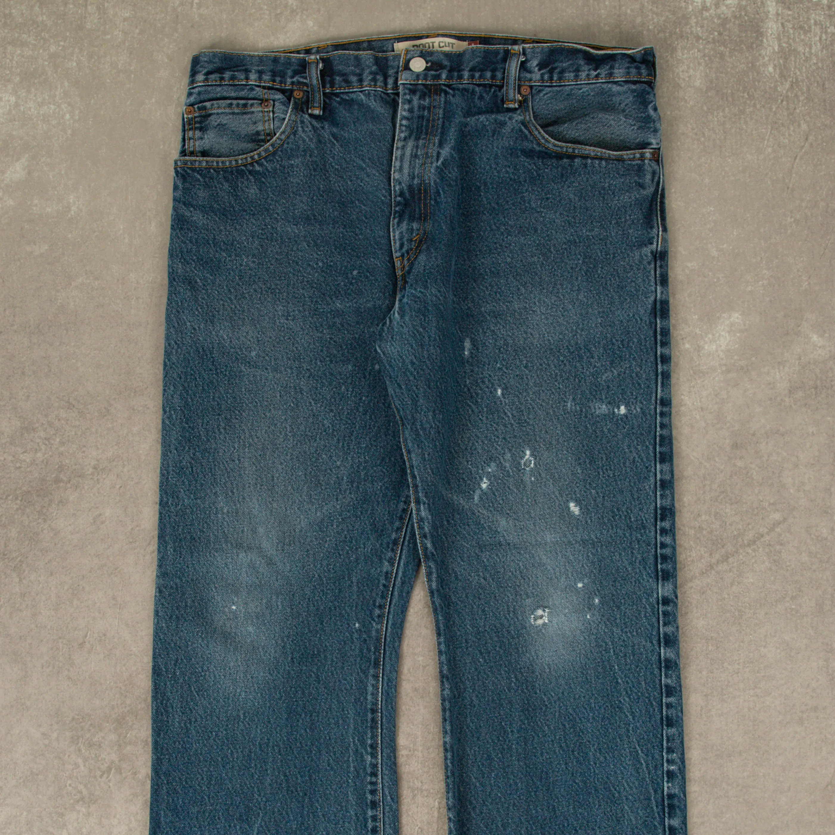 MEN'S VINTAGE LEVI'S 517 BOOT CUT DISTRESSED JEANS - W38 X L30