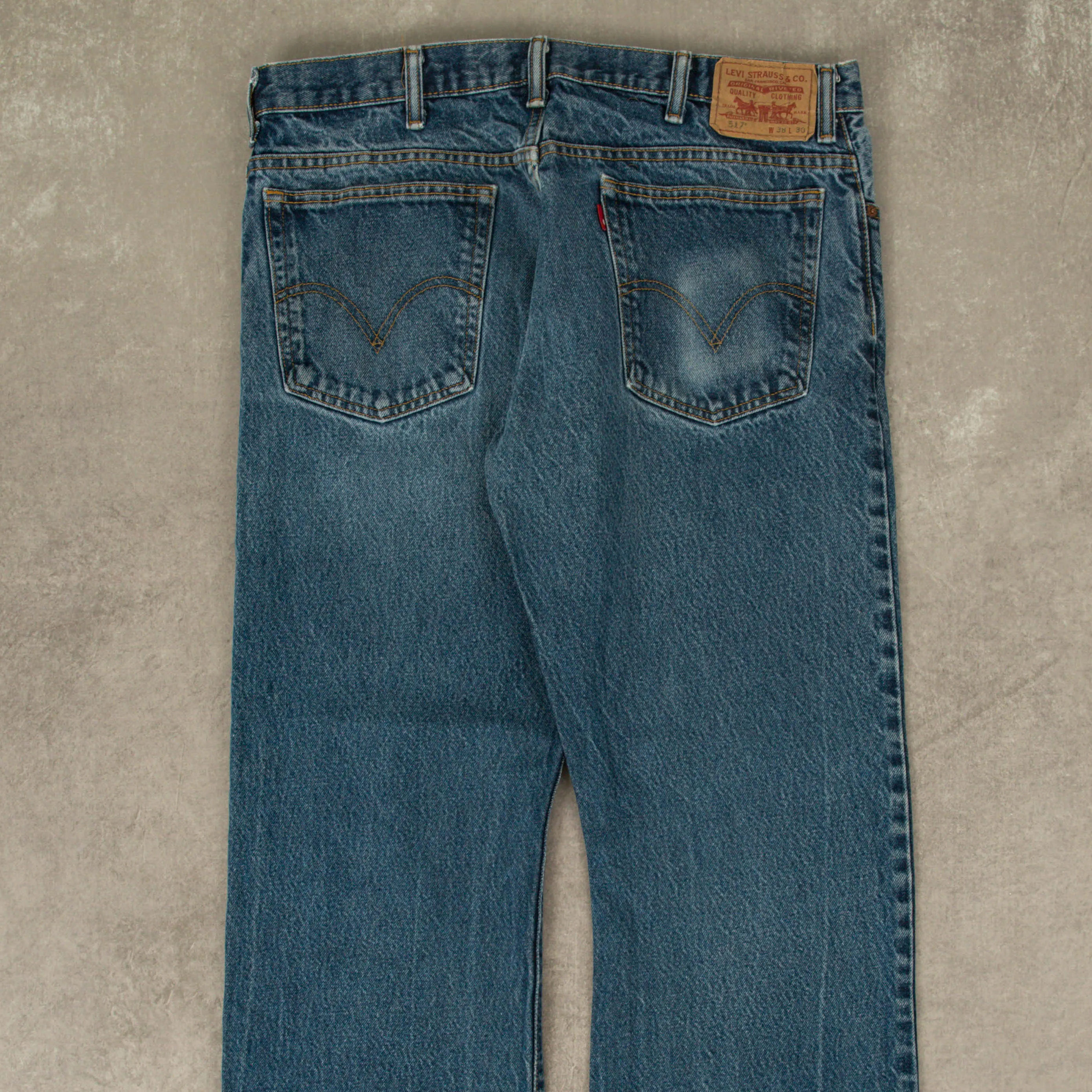 MEN'S VINTAGE LEVI'S 517 BOOT CUT DISTRESSED JEANS - W38 X L30