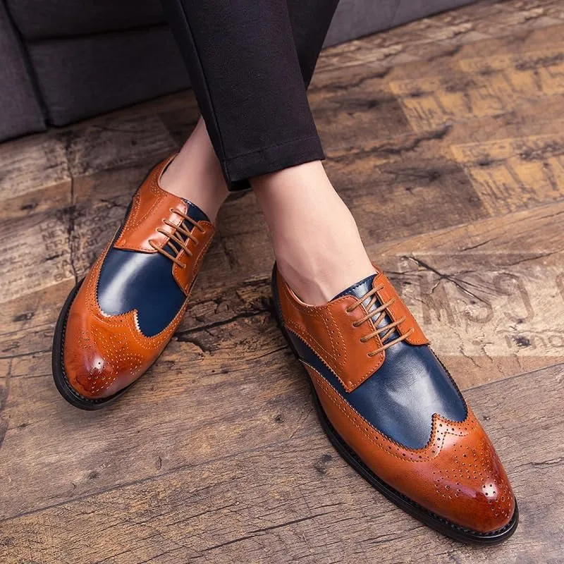 Men's Wingtip Two Tone Patchwork Brogue Oxfords Shoes Fashion Classic Carved Lace Up Leather Low Heels Dress Shoes Business Casual Derby Shoe