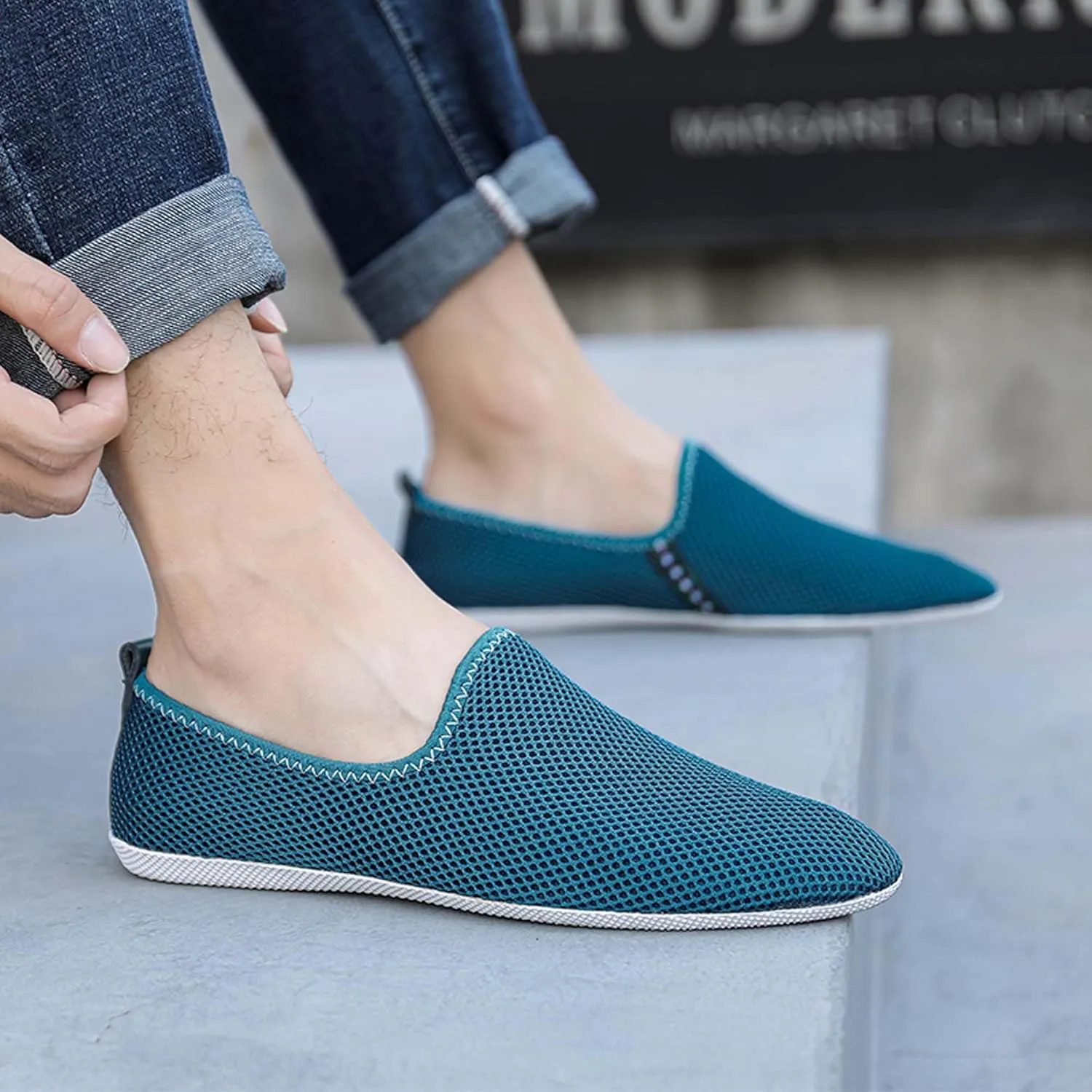 Men's Women's Loafers Mesh Breathable Flat Walking Non Slip Driving Casual Shoes Classic Comfort
