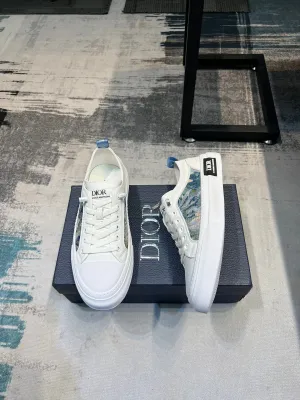MSE080 DR Men's Sneakers / Size7-12