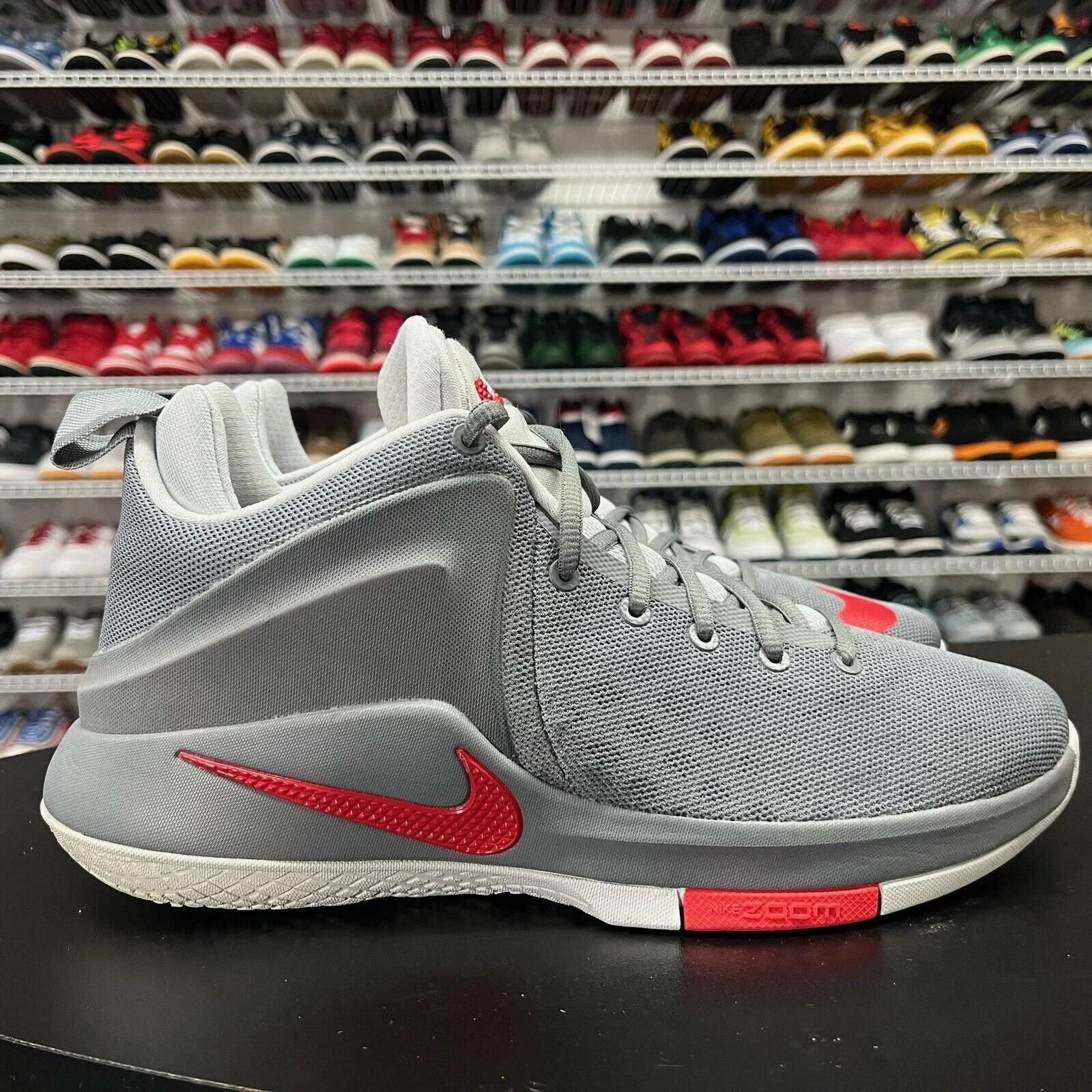 Nike LeBron Zoom Witness Cool Grey (852439-005) Men's Size 10