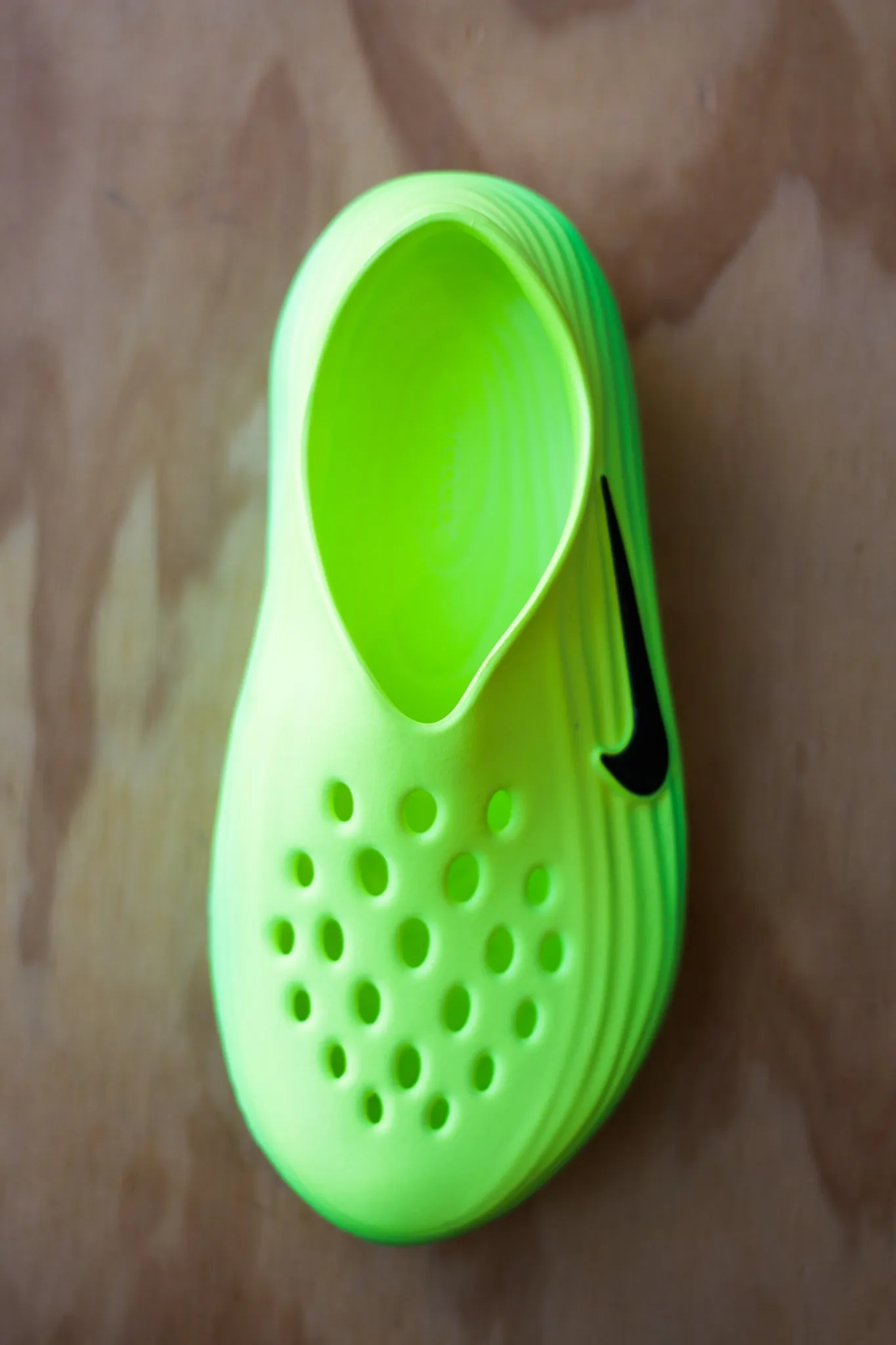 NIKE REACTX REJUVEN8 "GREEN STRIKE/BLACK-VOLT"
