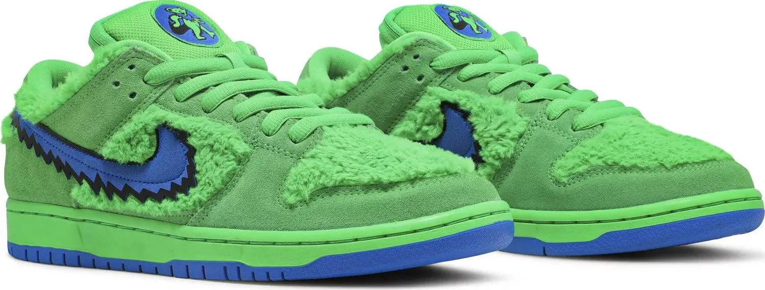 Nike x SB Dunk Low 'Grateful Dead Bears Green'