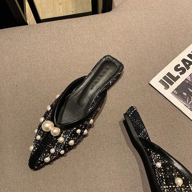 Pearl Pointed Flat-bottomed Fashion Slippers