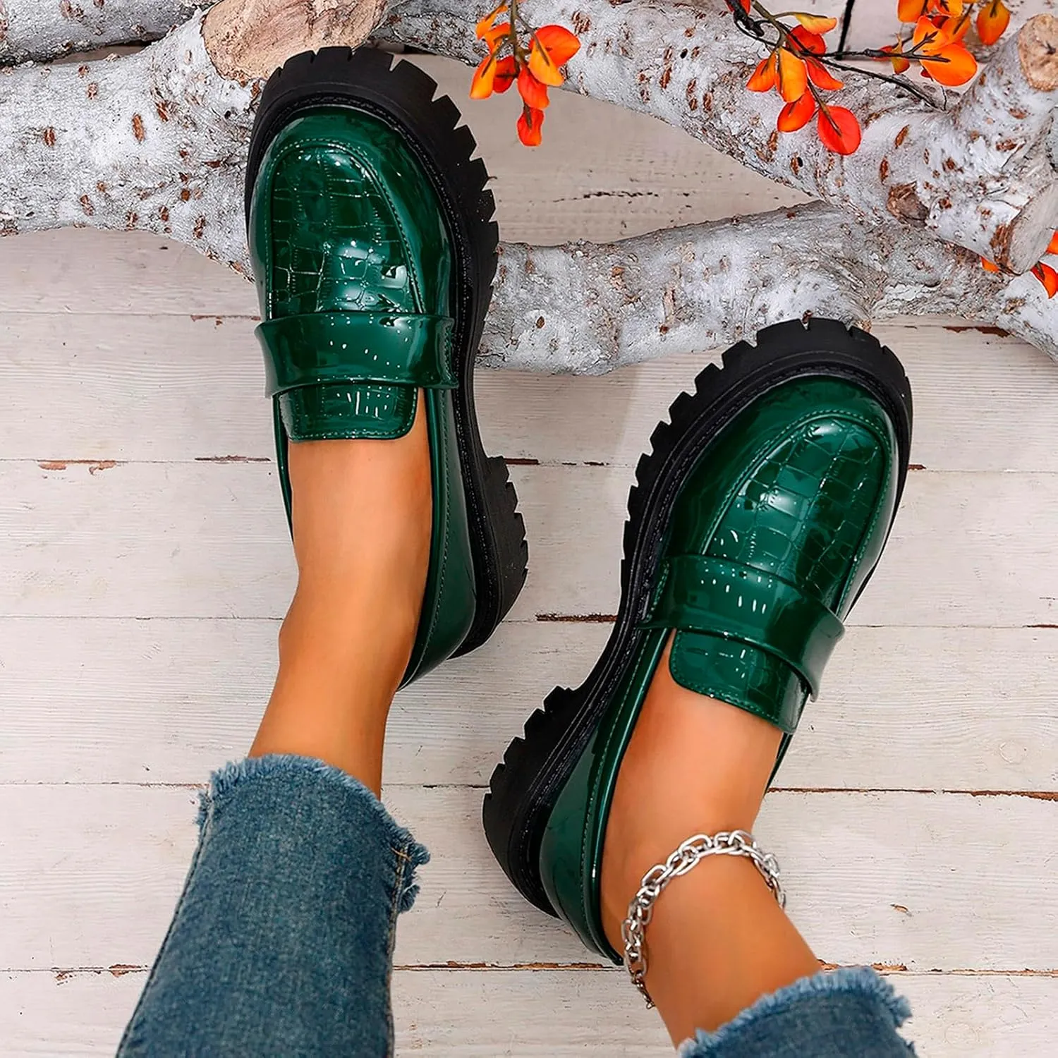 Platform Loafers for Women Patent Leather Chunky Heel Penny Loafers Casual Slip on Loafers Business Casual Shoes