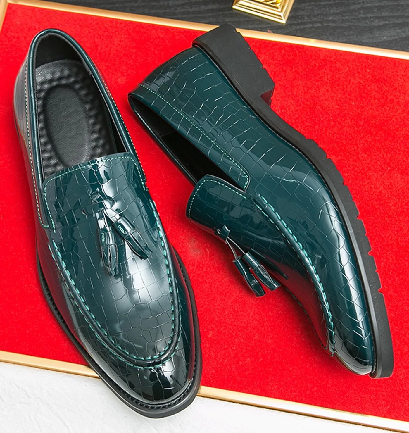 Santimon Mens Loafers Formal Dress Slip On Fashion Casual Summer Shoes Wedding Business Leather Tassel Loafers for Men