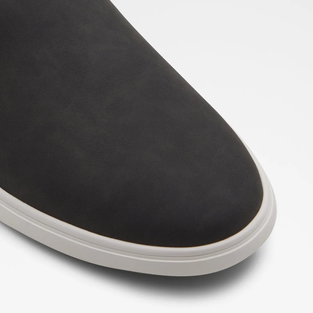 Saredon Slip-On Sneakers