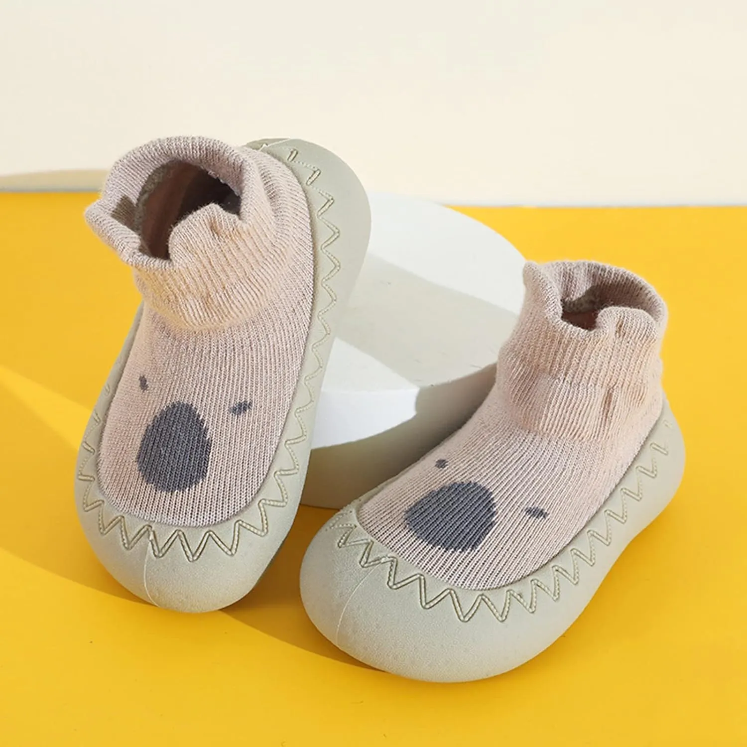 Slip on Shoes for Girls Children Baby Toddler Calling Shoes Non Slip Rubber Sole Baby Sneakers Girl Size 5