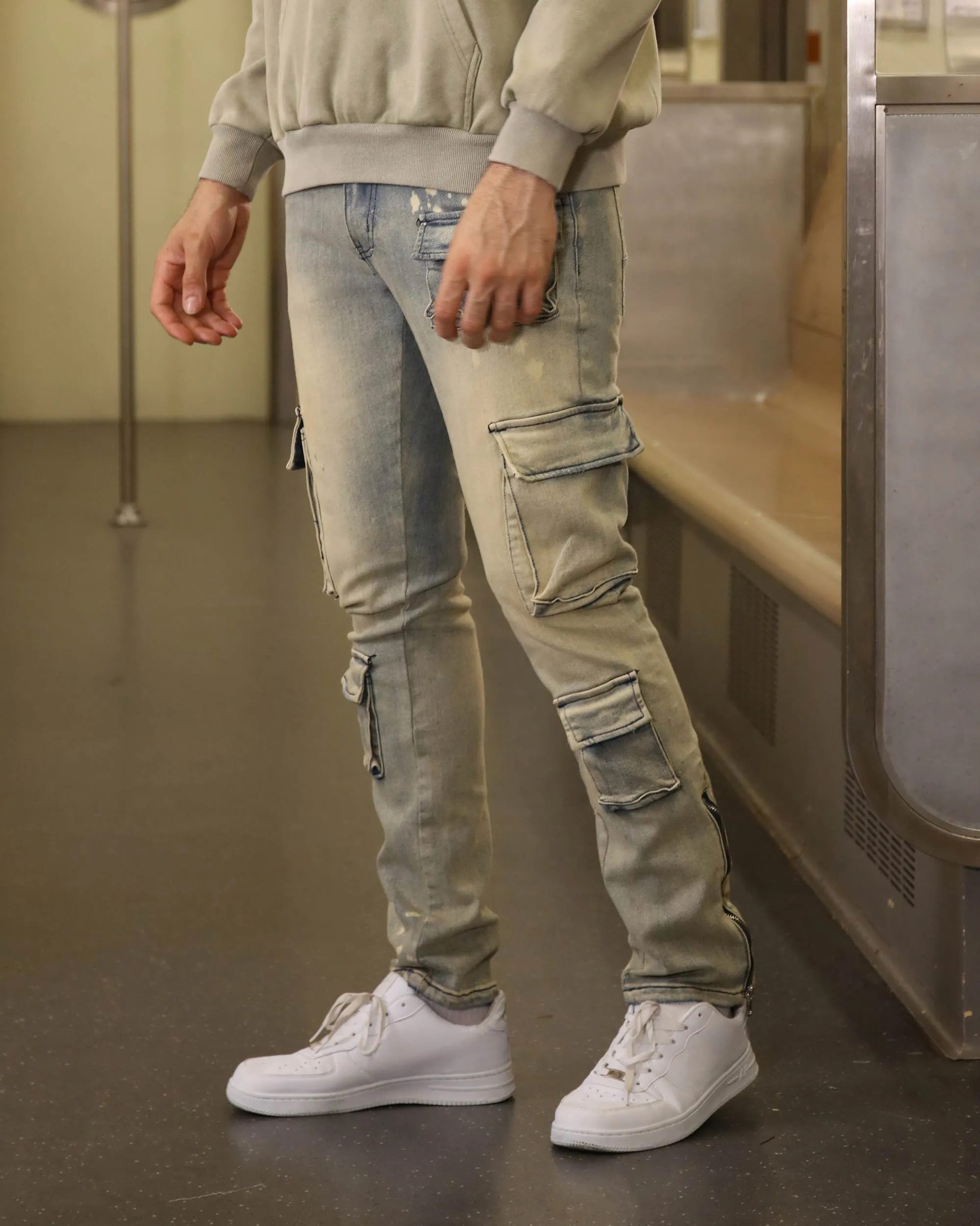 Spray-Painted Distressed Blue Jeans with Cargo Pockets