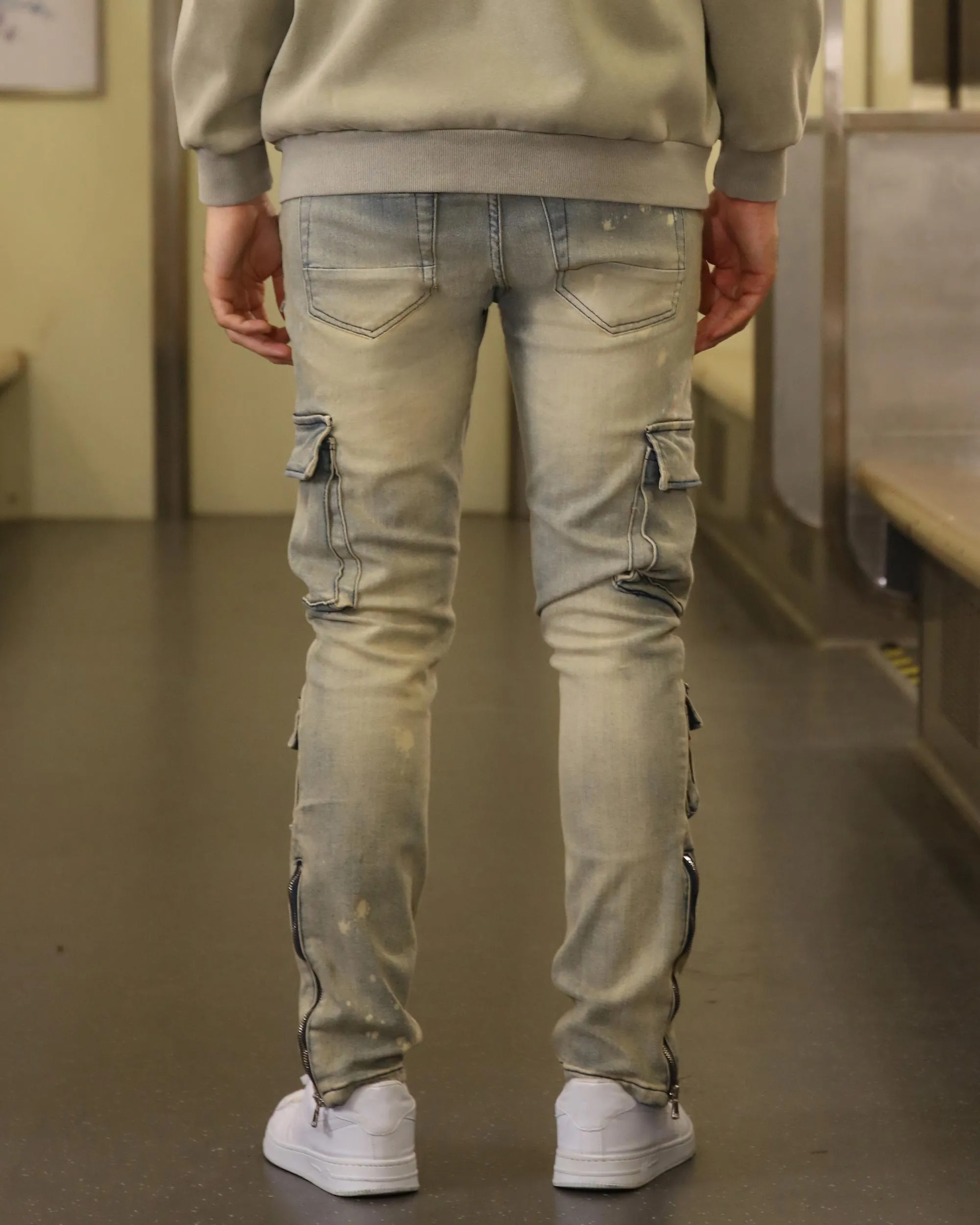 Spray-Painted Distressed Blue Jeans with Cargo Pockets
