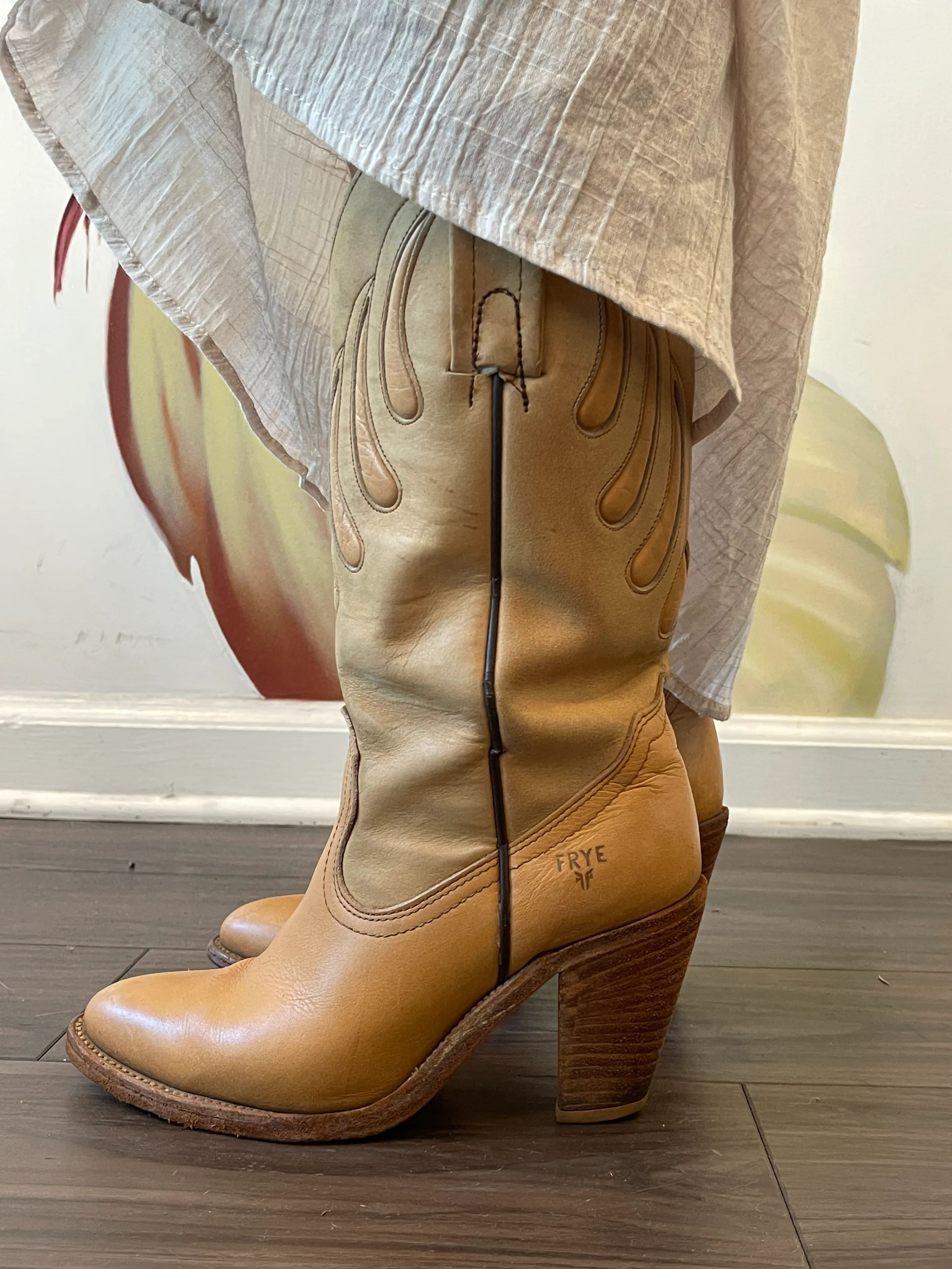 Vintage Frye Natural Stacked Heel Cowboy Boot - 1980's