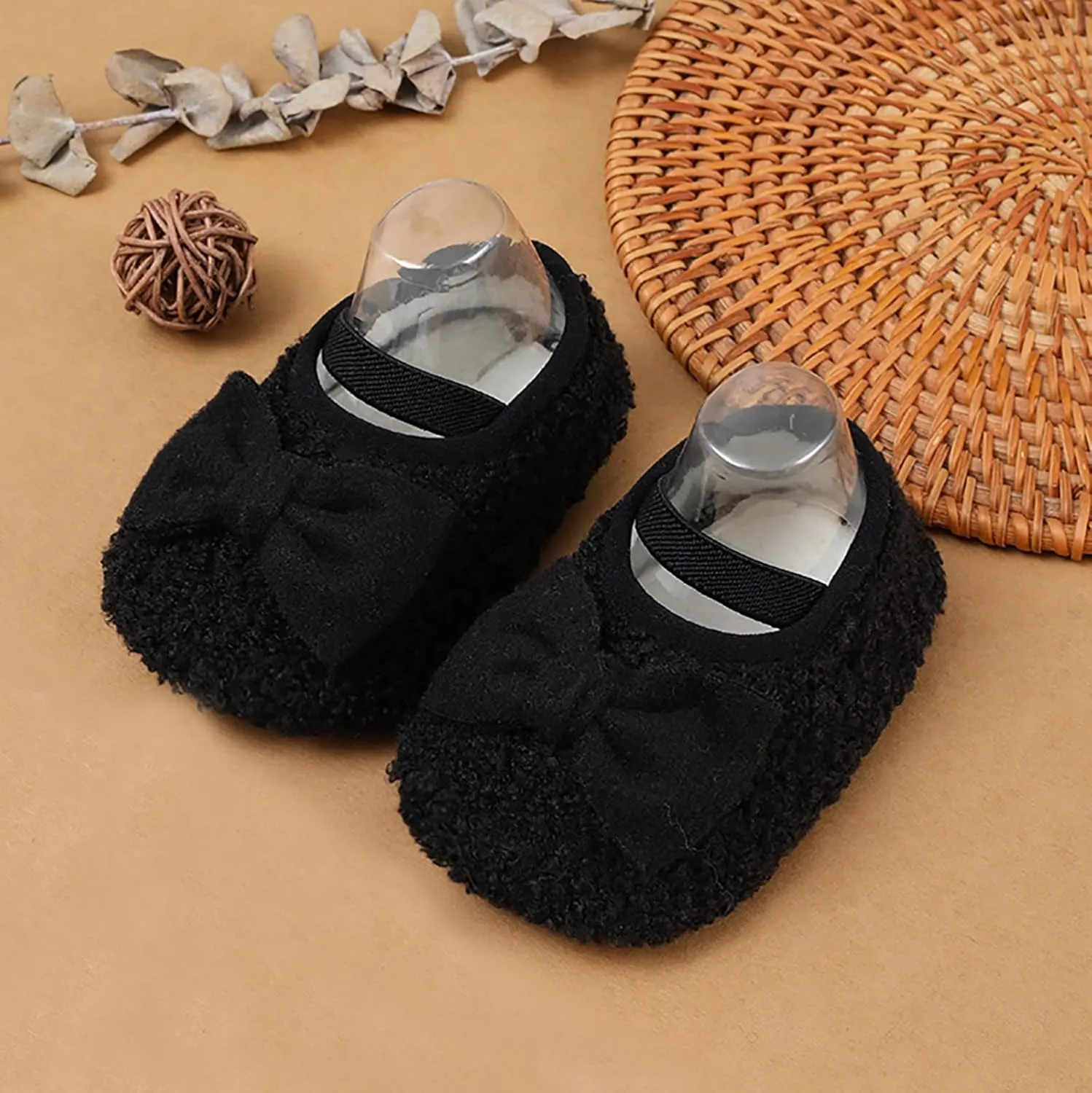 Warm Shoes for Baby Girls and Boys Soft Comfortable Shoes Infant Toddler Bowknot Warming Shoes Boy Slip on Shoe